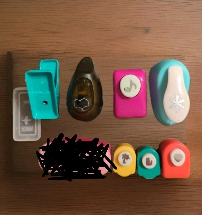 Lot of 7 Paper Punch Cuts Scrapbooking paper crafting FREE SHIPPING