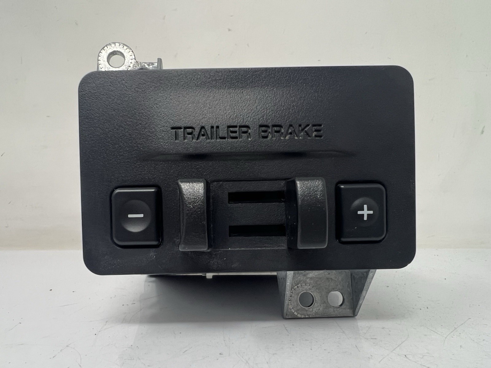 2011 - 2014 Ford F150 F-150 Trailer Brake Controller BL34-2C006-BFW OEM