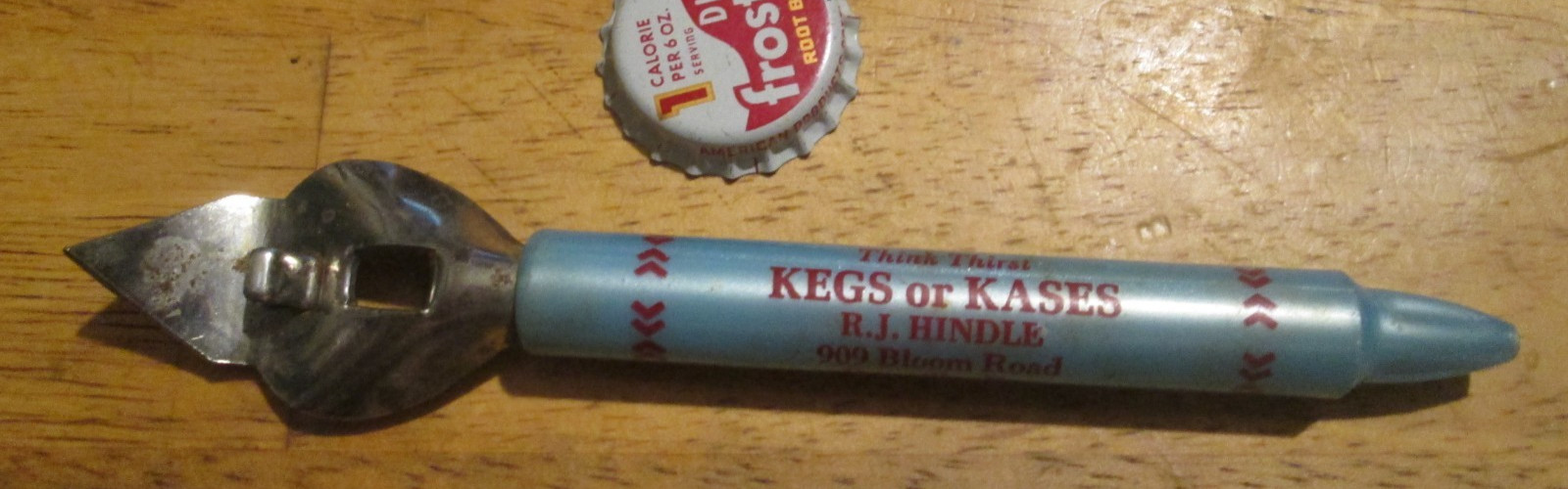 VTG KEGS & KASES BEER & SODA DISTRIBUTOR CAN BOTTLE OPENER DANVILLE PA RED L