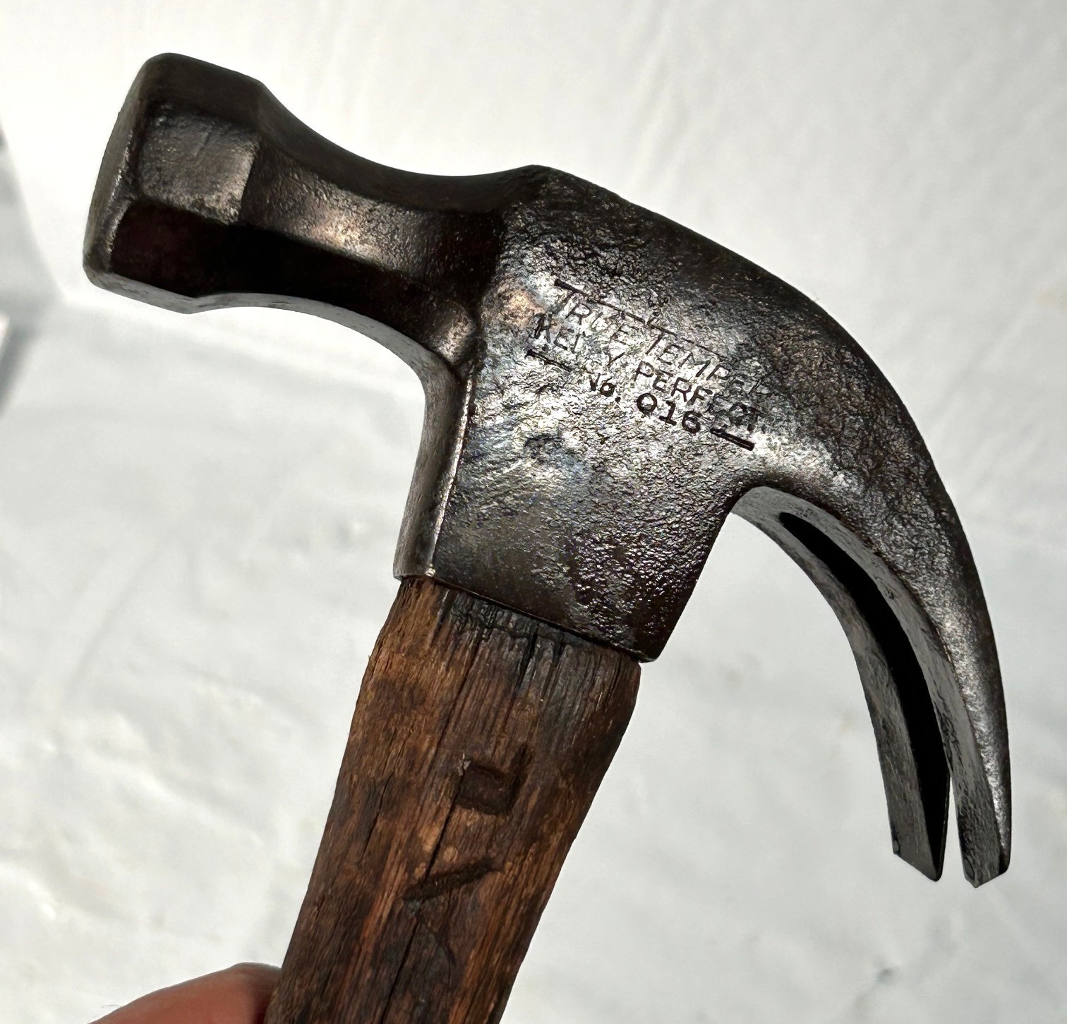 Vintage True Temper Kelly Perfect No. 016 CURVED Claw Hammer