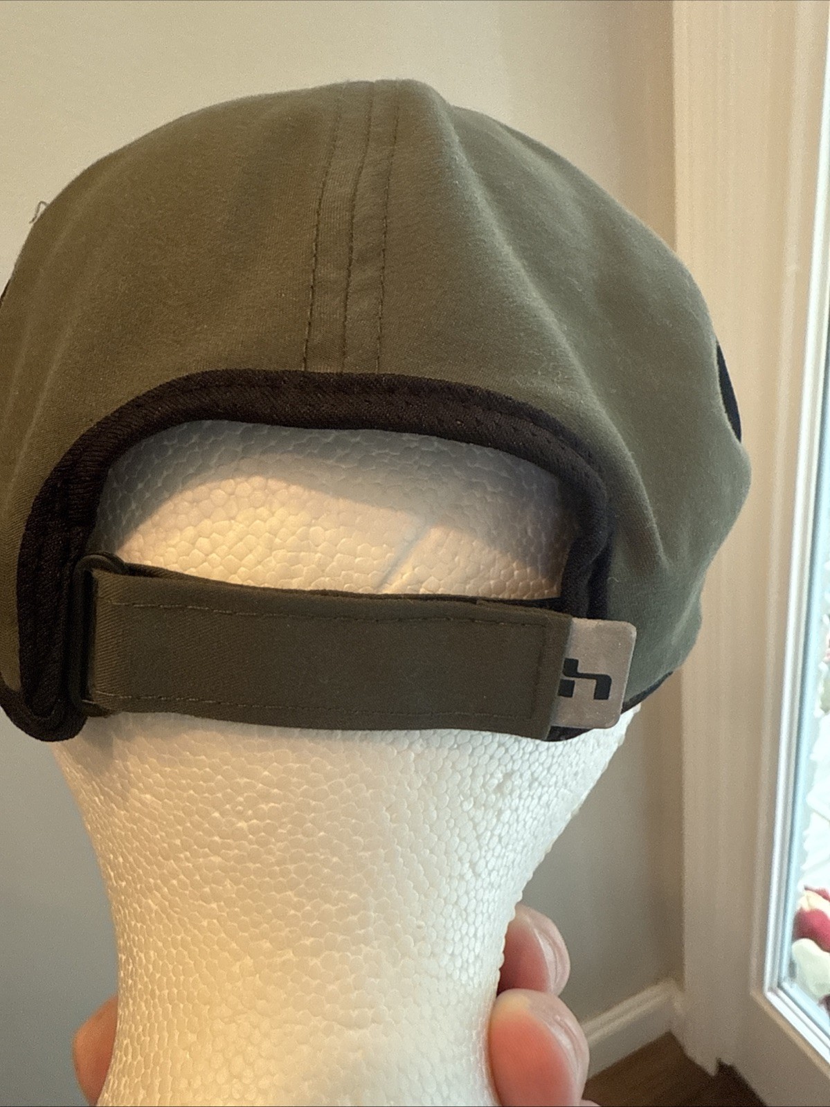 HIND GREEN VENTED RUNNING HAT CAP ONE SIZE ADJUST