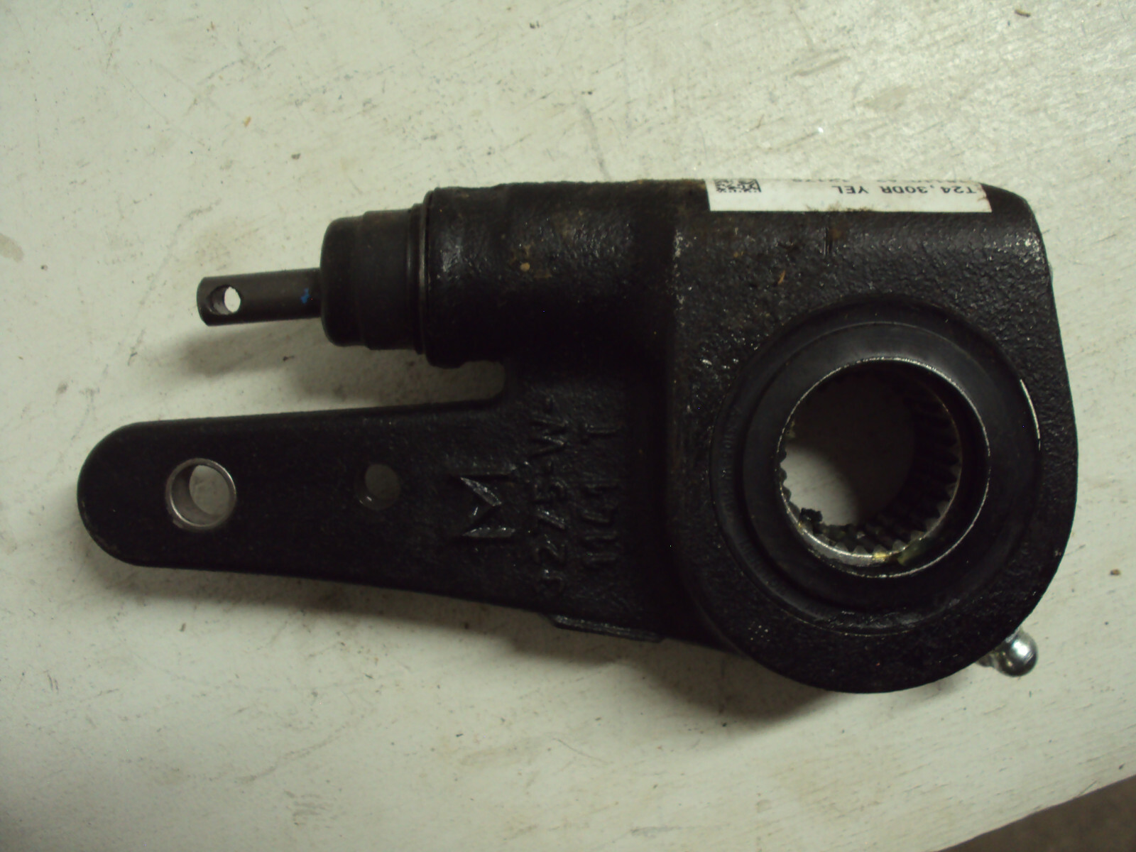 A2 3275U1217S MERITOR SLACK ADJUSTER  GENUINE MERITOR SLACK ADJUSTER