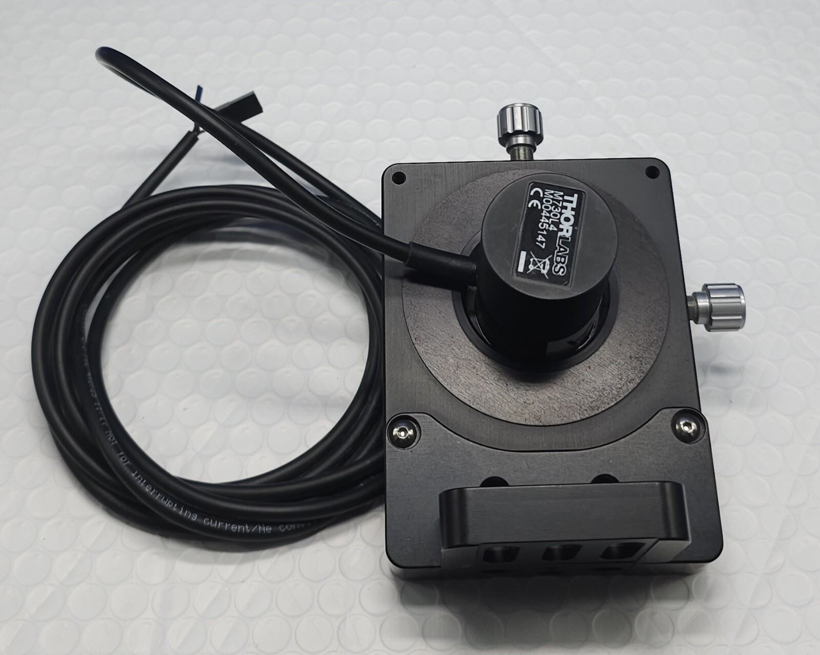 Thorlabs M30L4 LED Light Source with Newport LP-1A Laser Mount, Model M00445147