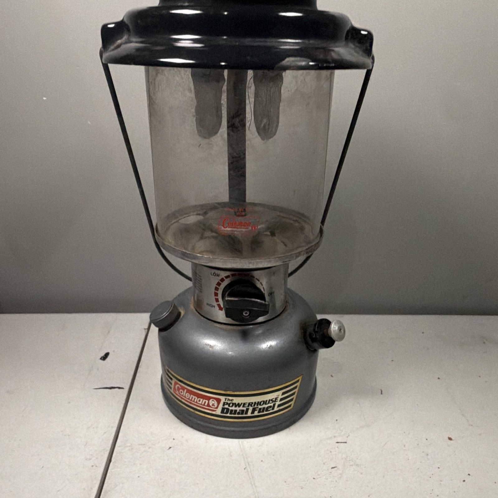 Coleman #295 Powerhouse Dual Fuel Lantern 02/93 globe made in the USA