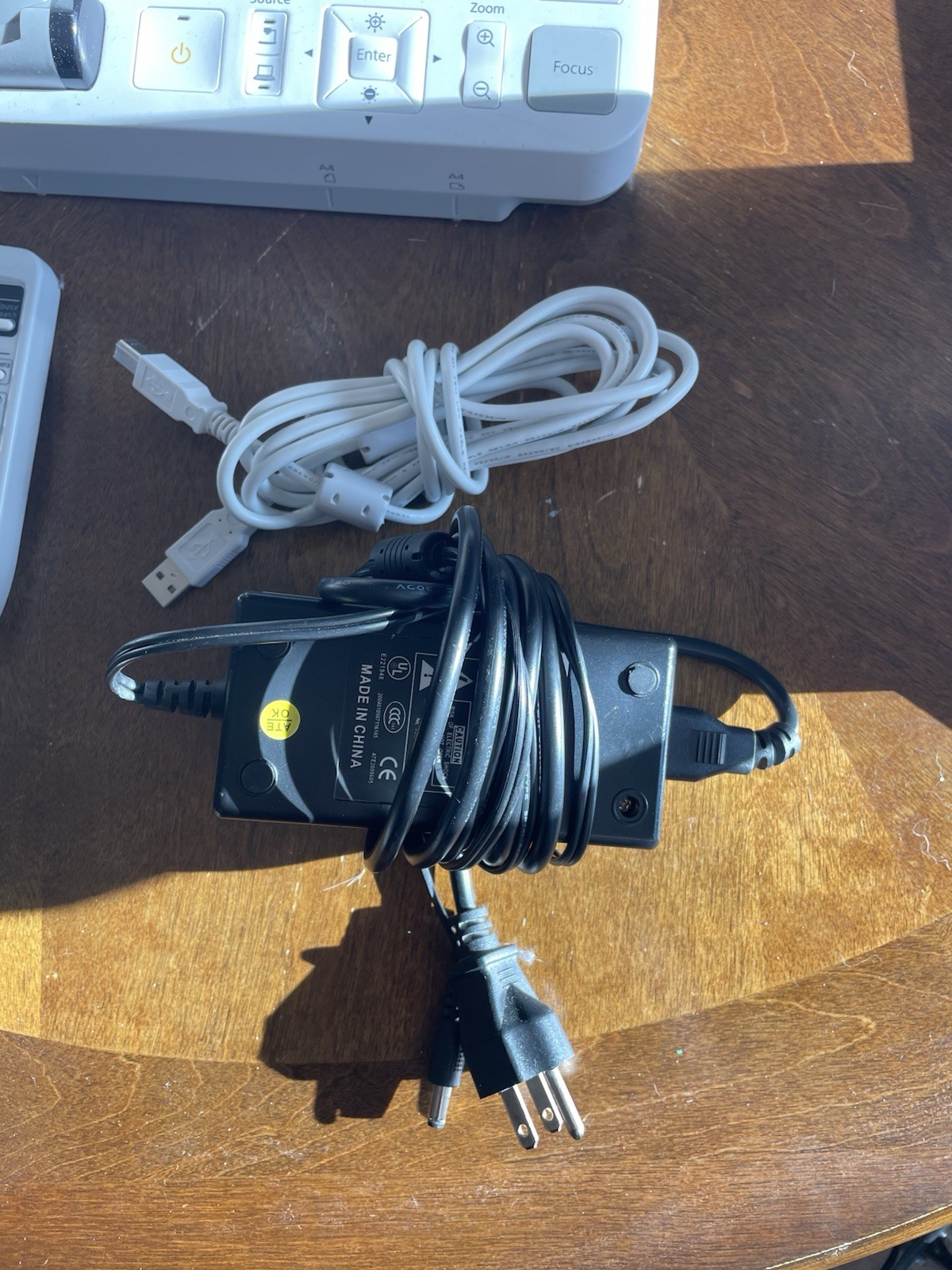 Epson ELPDC11 High Definition Interactive Document Camera Visualizer w/ Cords