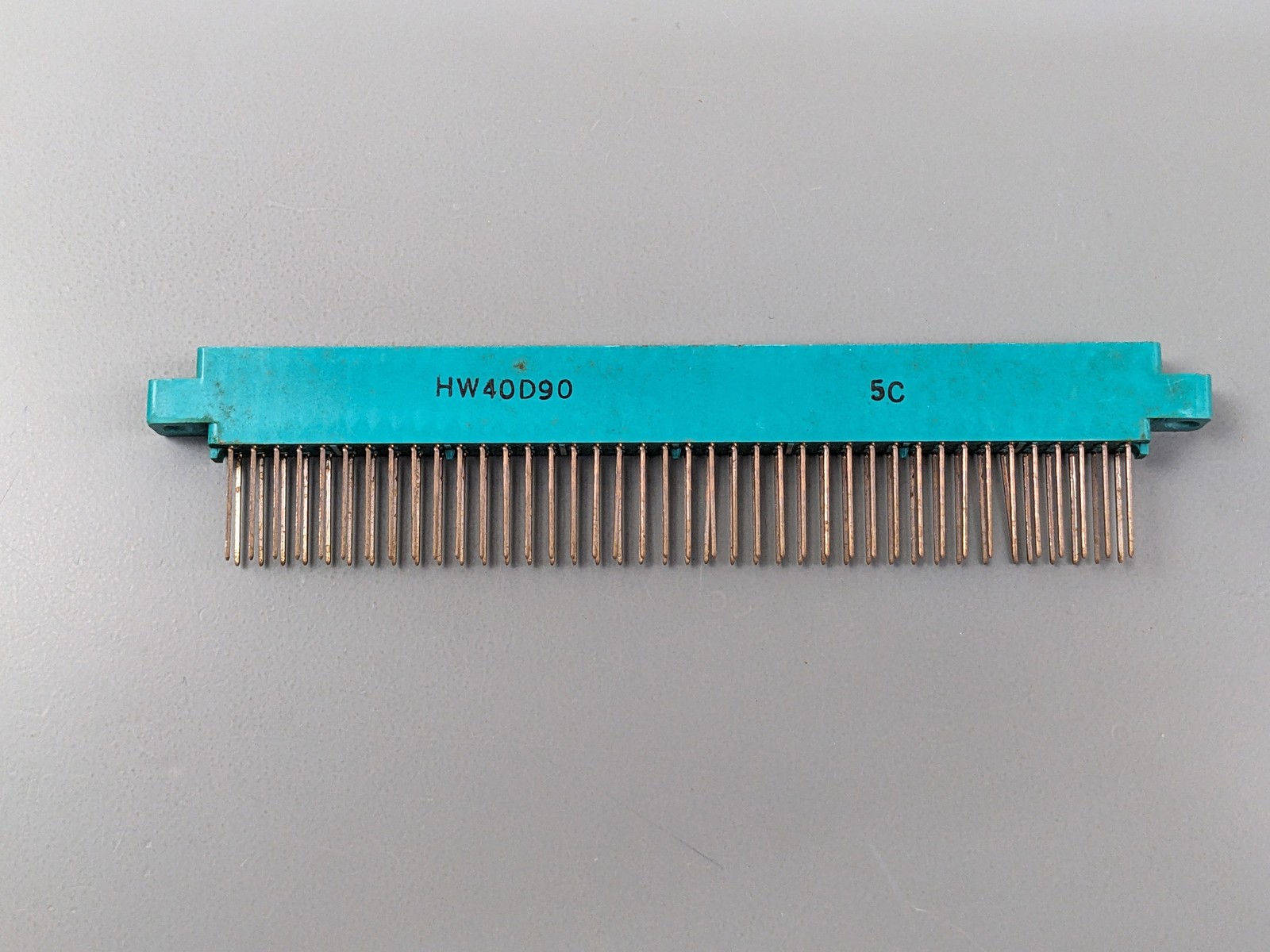 HW40D90 Card Edge Connector 80 Pin Wire Wrap 0.125in Spacing