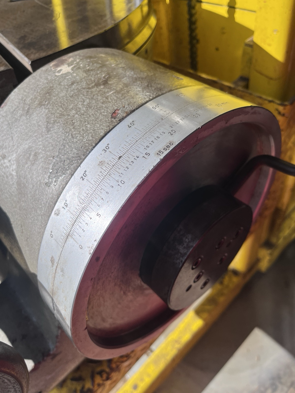 Tilting Rotary Table 19-1/2”