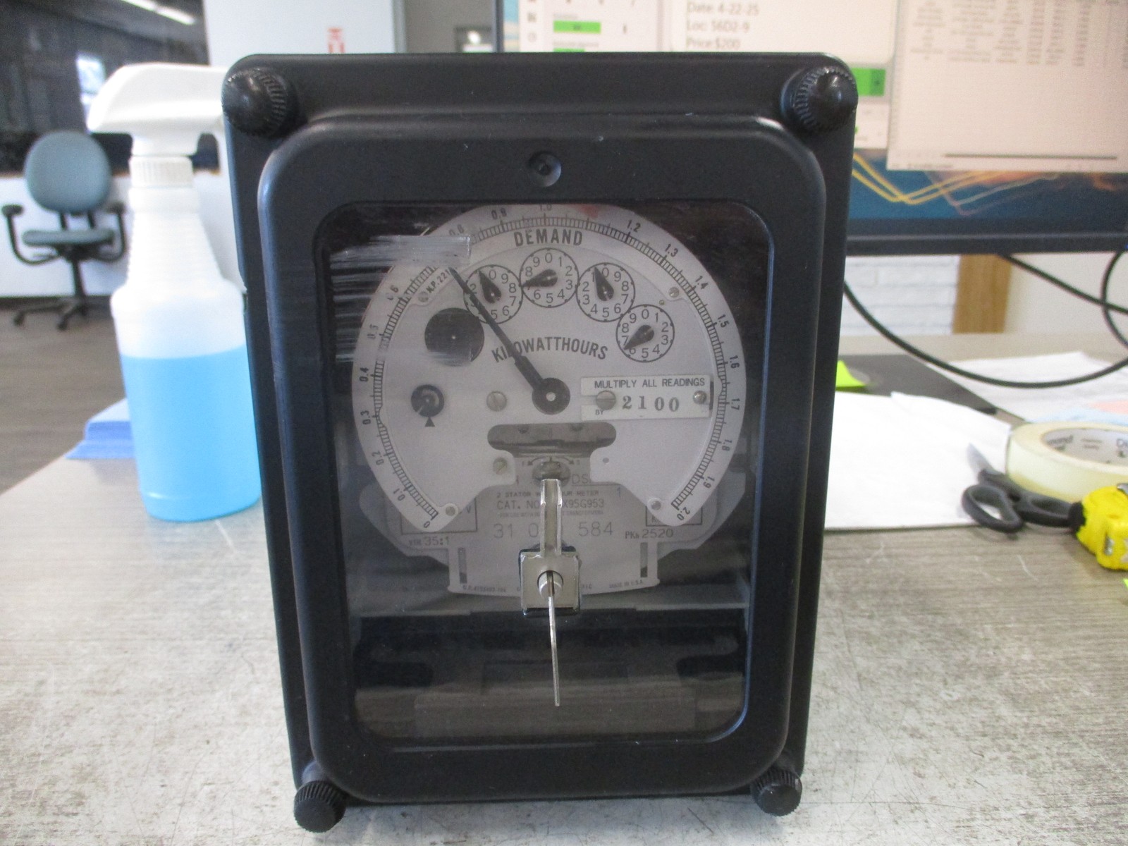 GE 2-Stator Watthour Meter 703X95G953 120V 3Ph 60Hz *Chipped Cover* Used