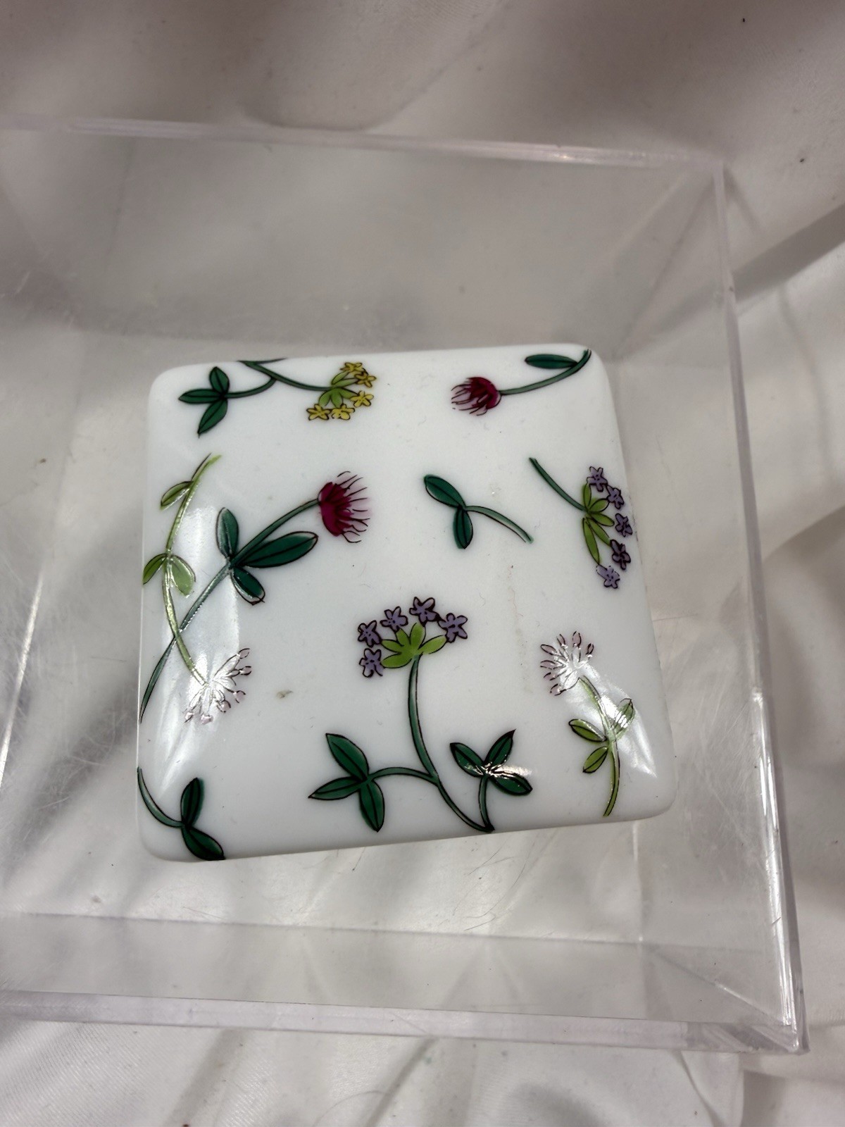 Kurihara Harumi Floral Covered Trinket Ceramic Dish