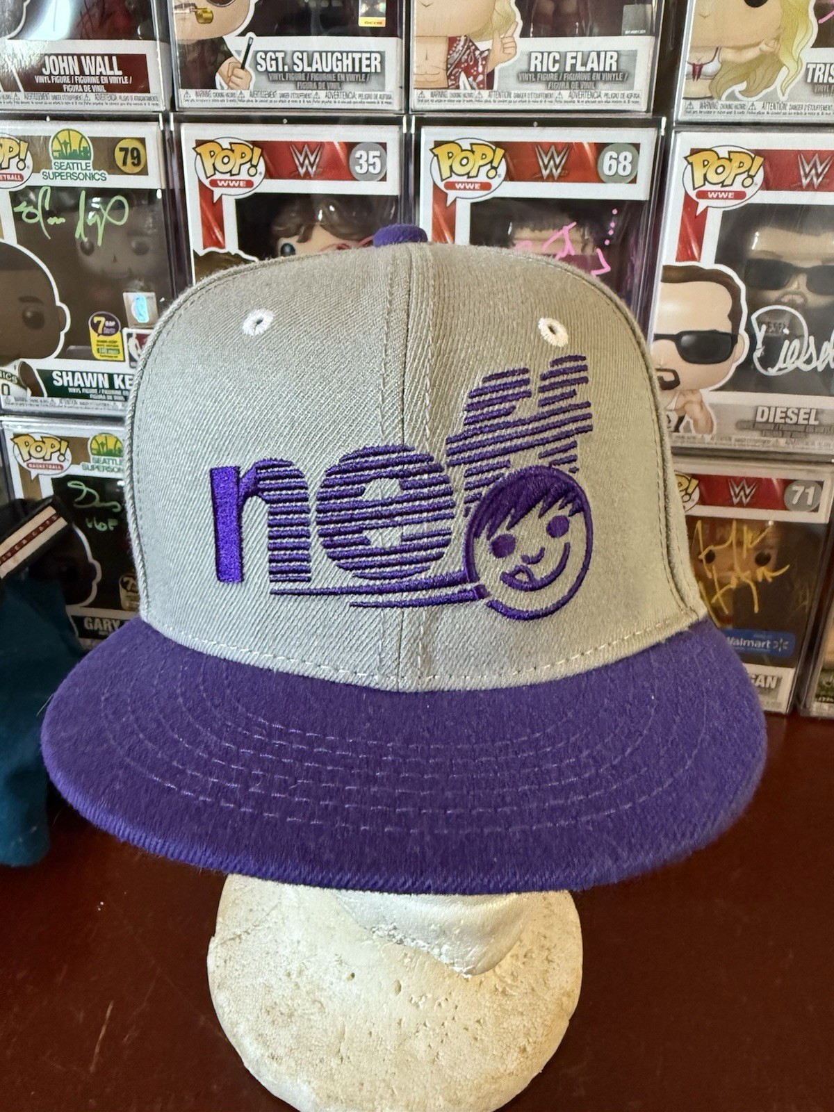 YOUTH Neff Snapback Hat / Cap - Gray - NWT