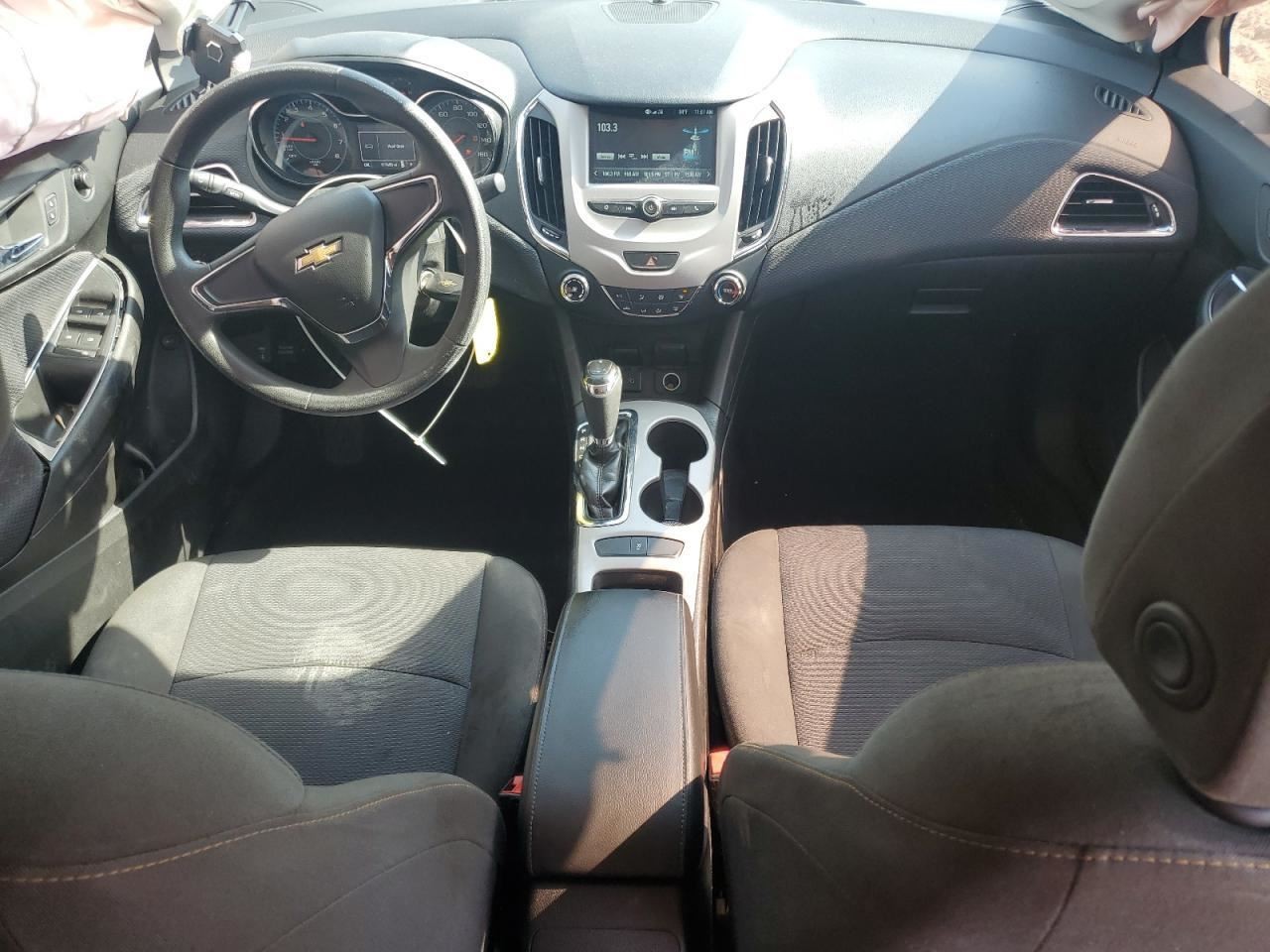 CRUZE 2018 Glove Box 4830070