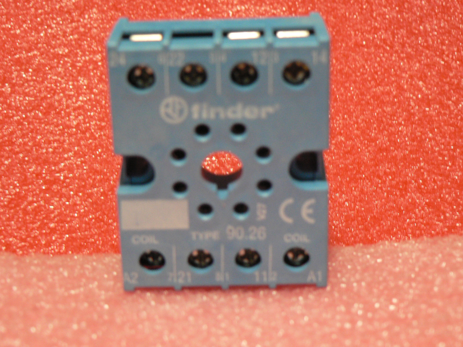 4 PCS FINDER 90.26 RELAY SOCKET 10A 250V FOR USE WITH 60 SERIES 60.12 RELAYS