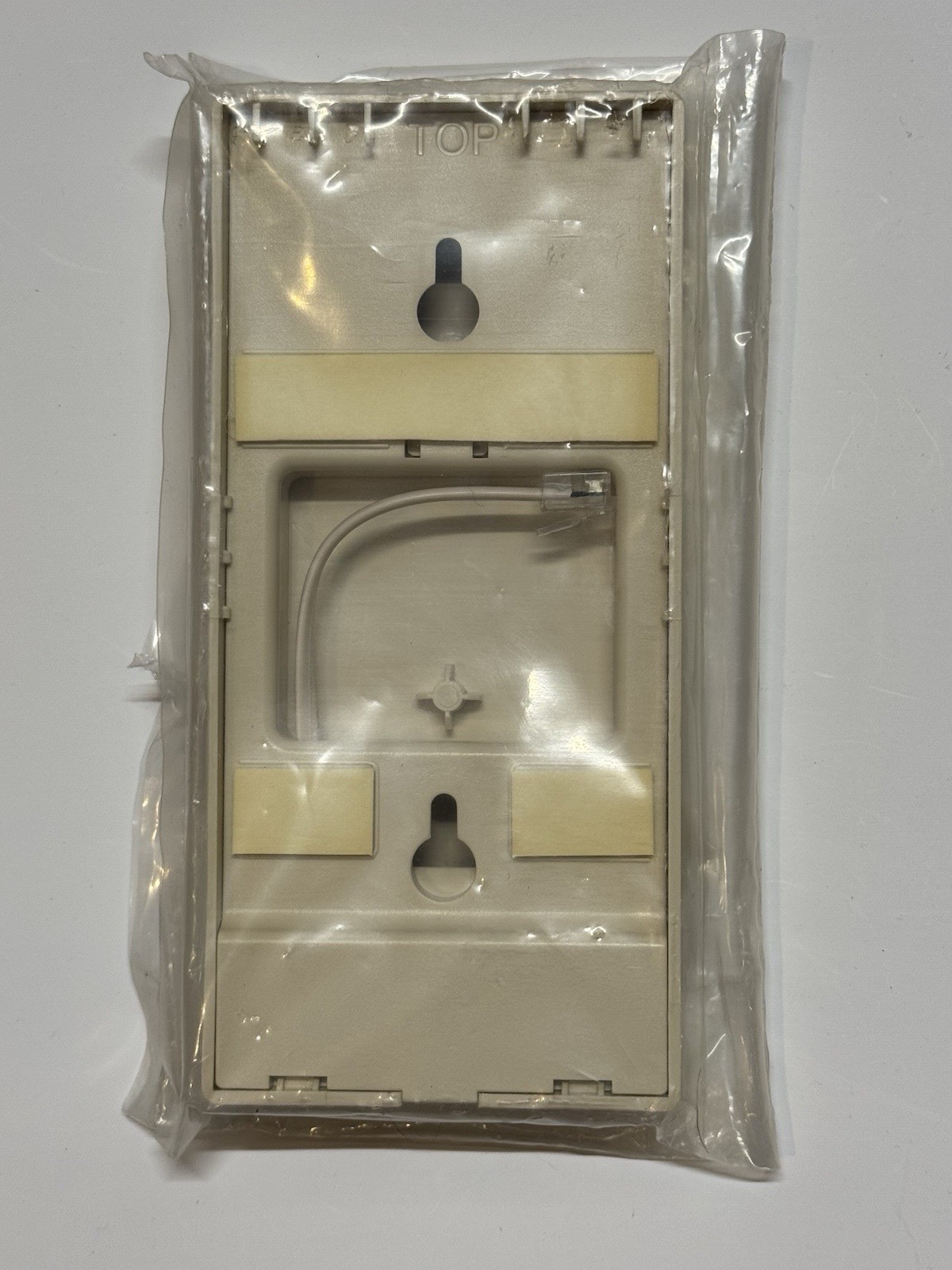 2WIRE DSL FILTER MODEL LFT 4-2-WM FOR 2-LINE WALL MOUNTED PHONES
