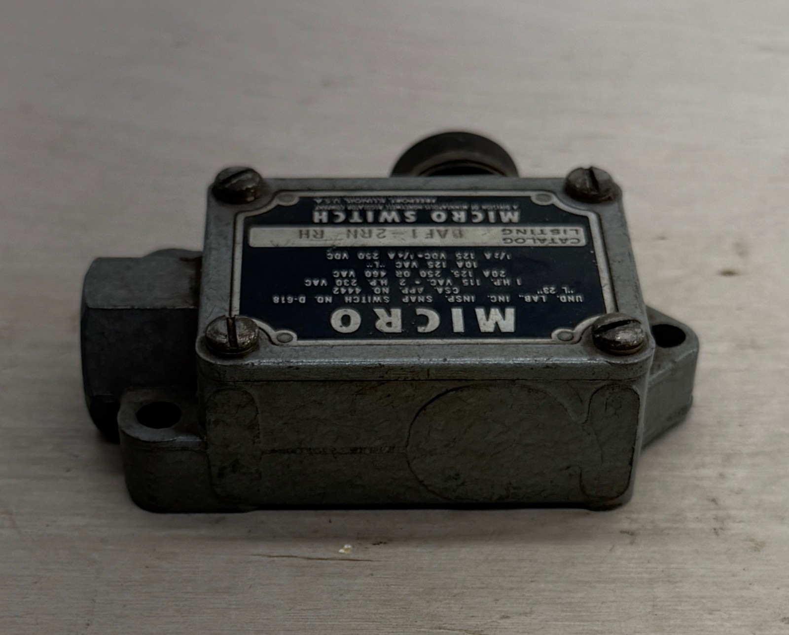 Honeywell Micro Microswitch BAF1-2RN RH (7407)