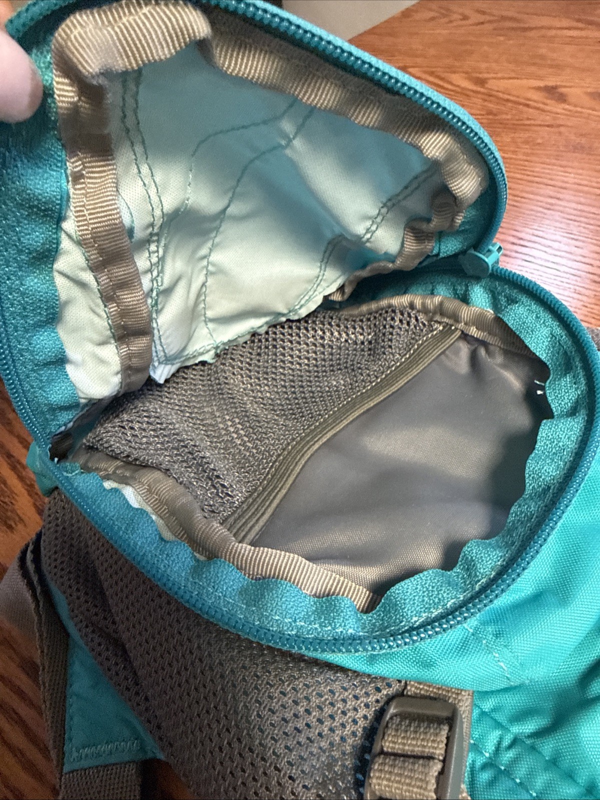 Camelbak Aurora Teal Bright Blue Hydration Backpack No Bladder