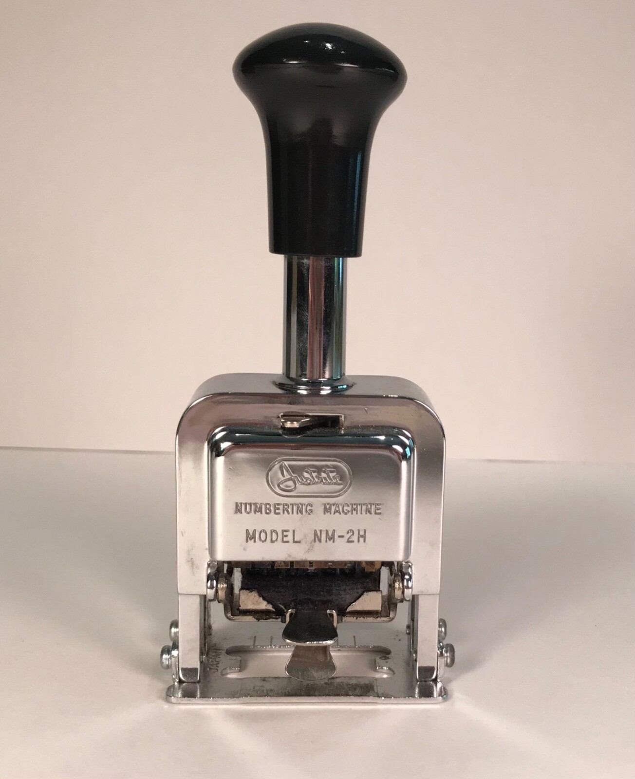 Justrite Numbering Machine NM-2H Japan 6 digit working with box
