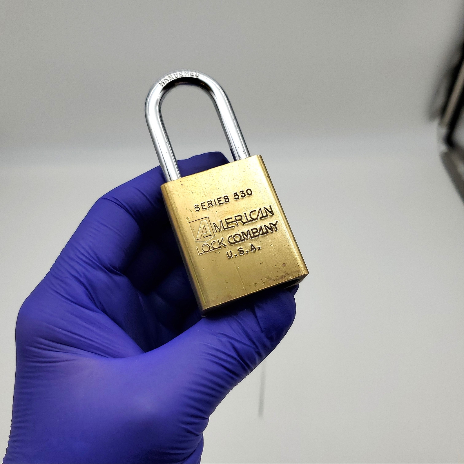 American 530 Padlock Rekeyable 1-5/8"L x 1/4"D Shackle 1-3/8" Brass Body No Core