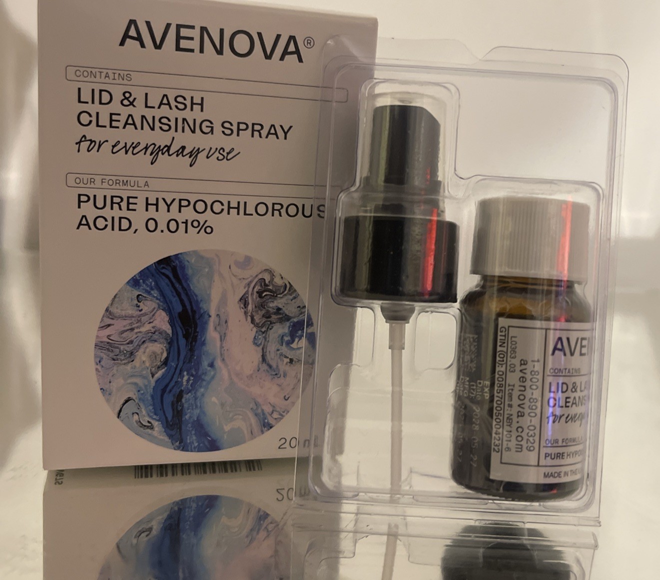 Avenova Doctor Recommended Eyelash Cleanser | 20ml Hypochlorous Acid Spray