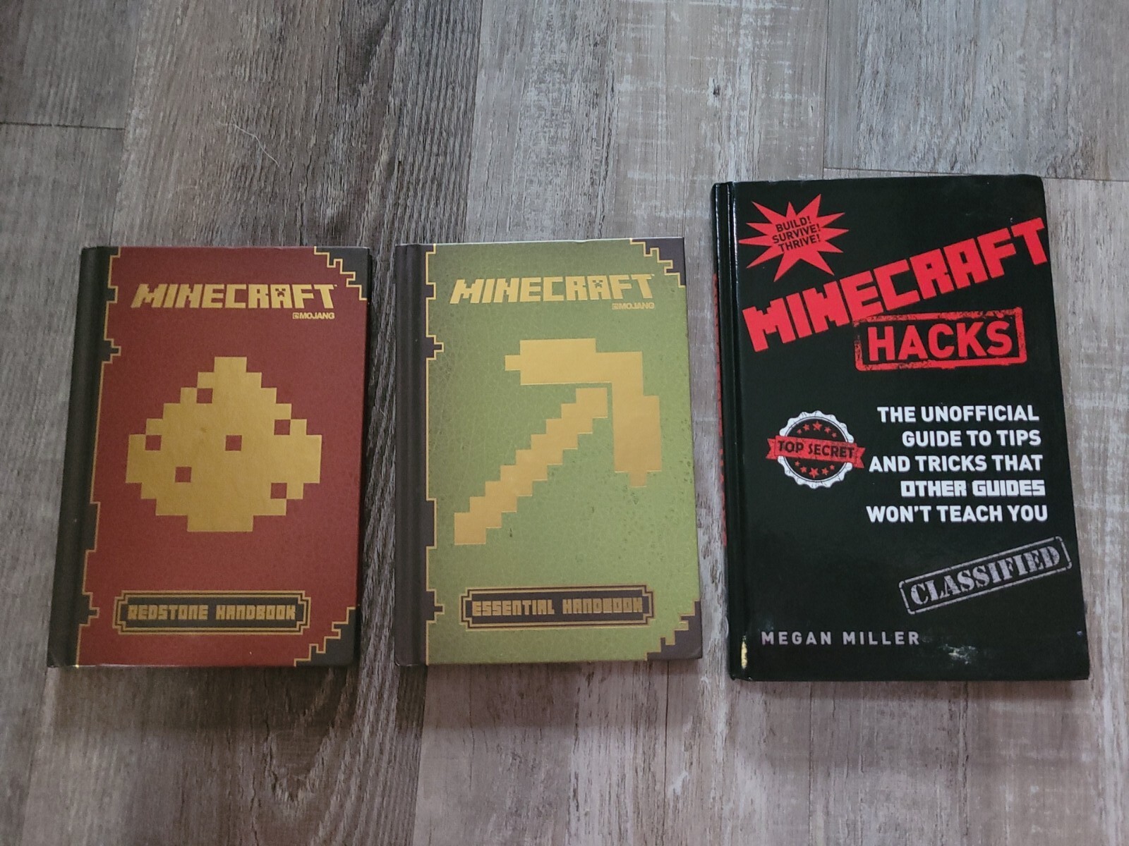 Minecraft Hacks Guide Tips Tricks Essential & Redstone Handbooks Hardcover Books