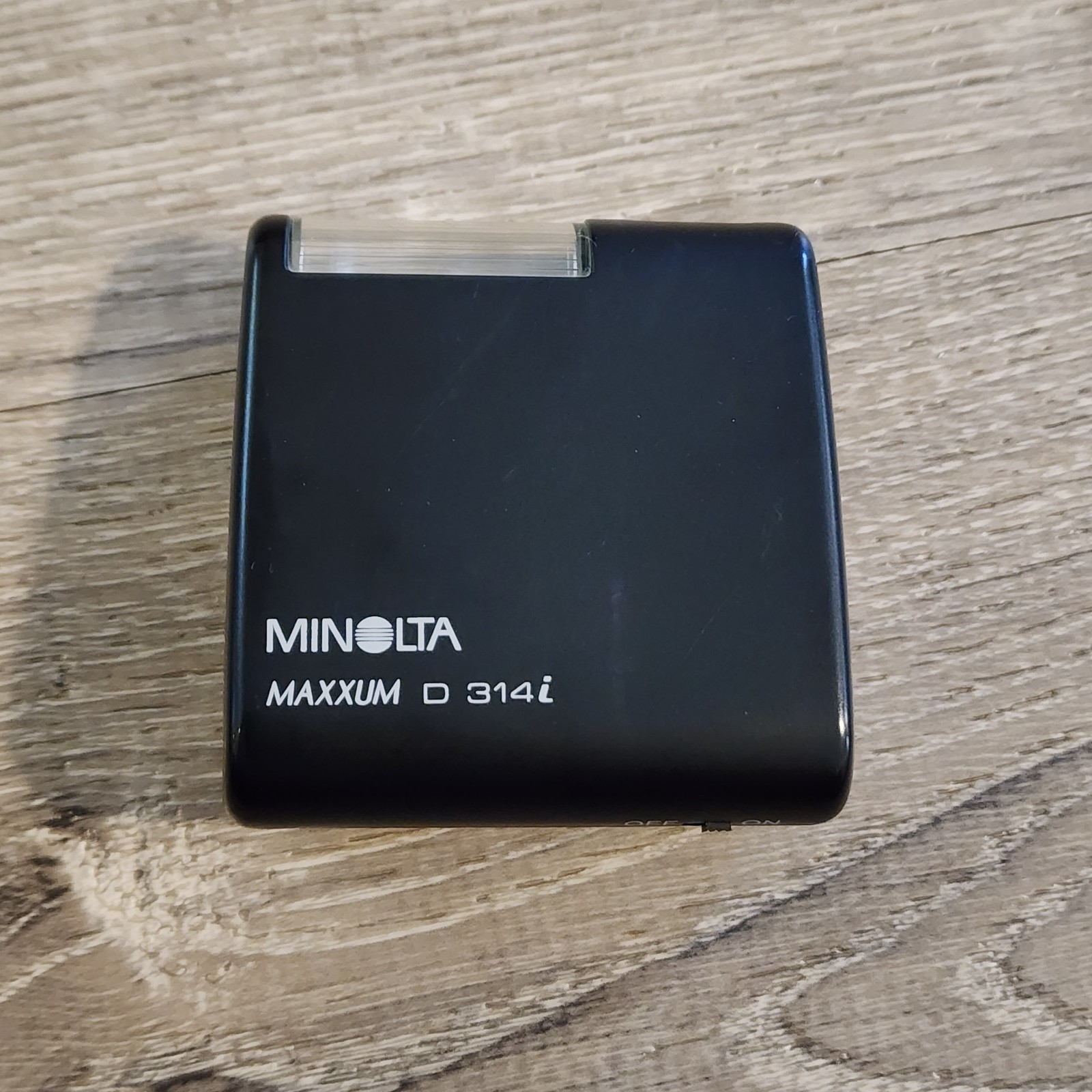 Minolta Maxxum D-314i Flash with Case