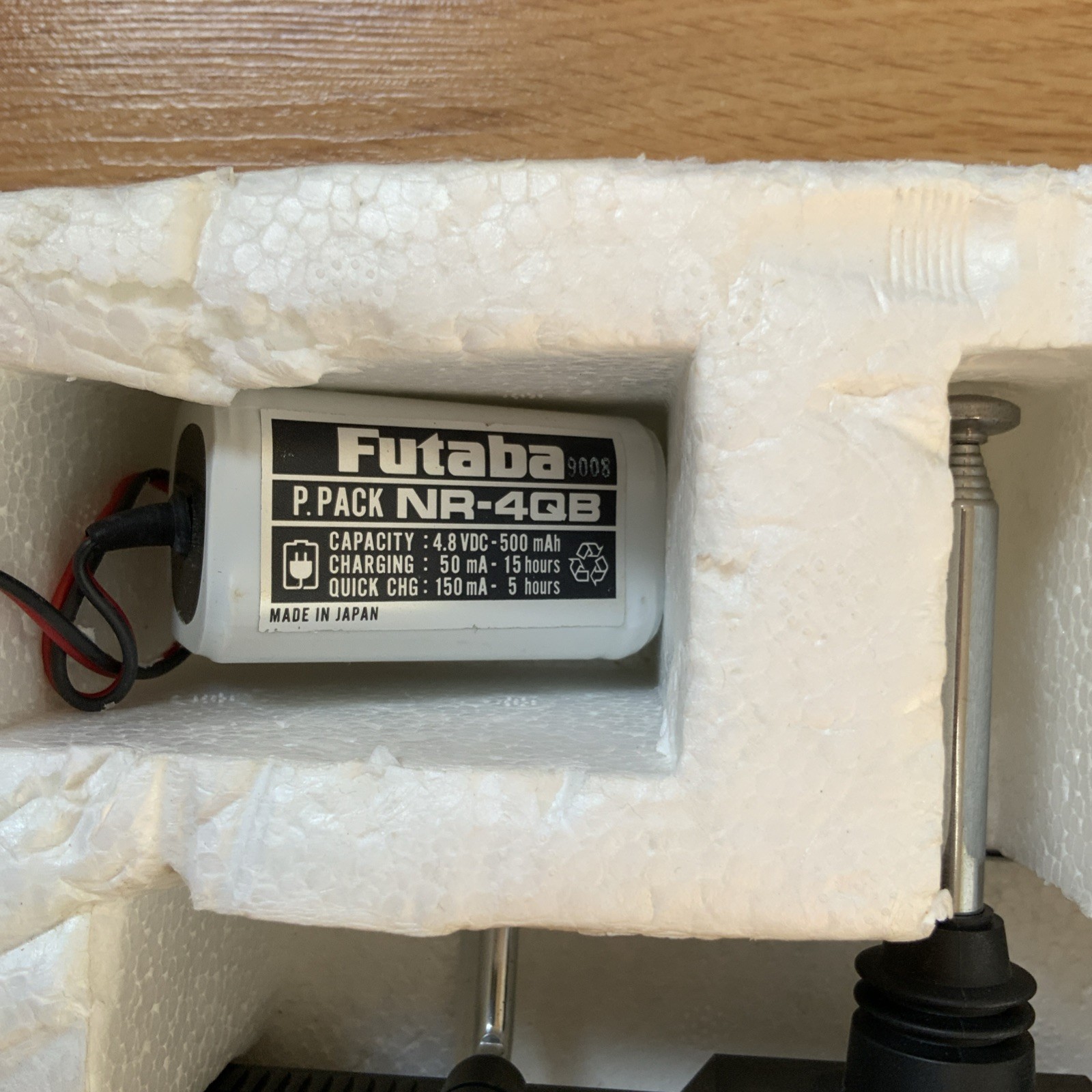 Futaba FP-T4NBL Attack 4 Series Transmitter AM 75 Remote Control System FP-S148