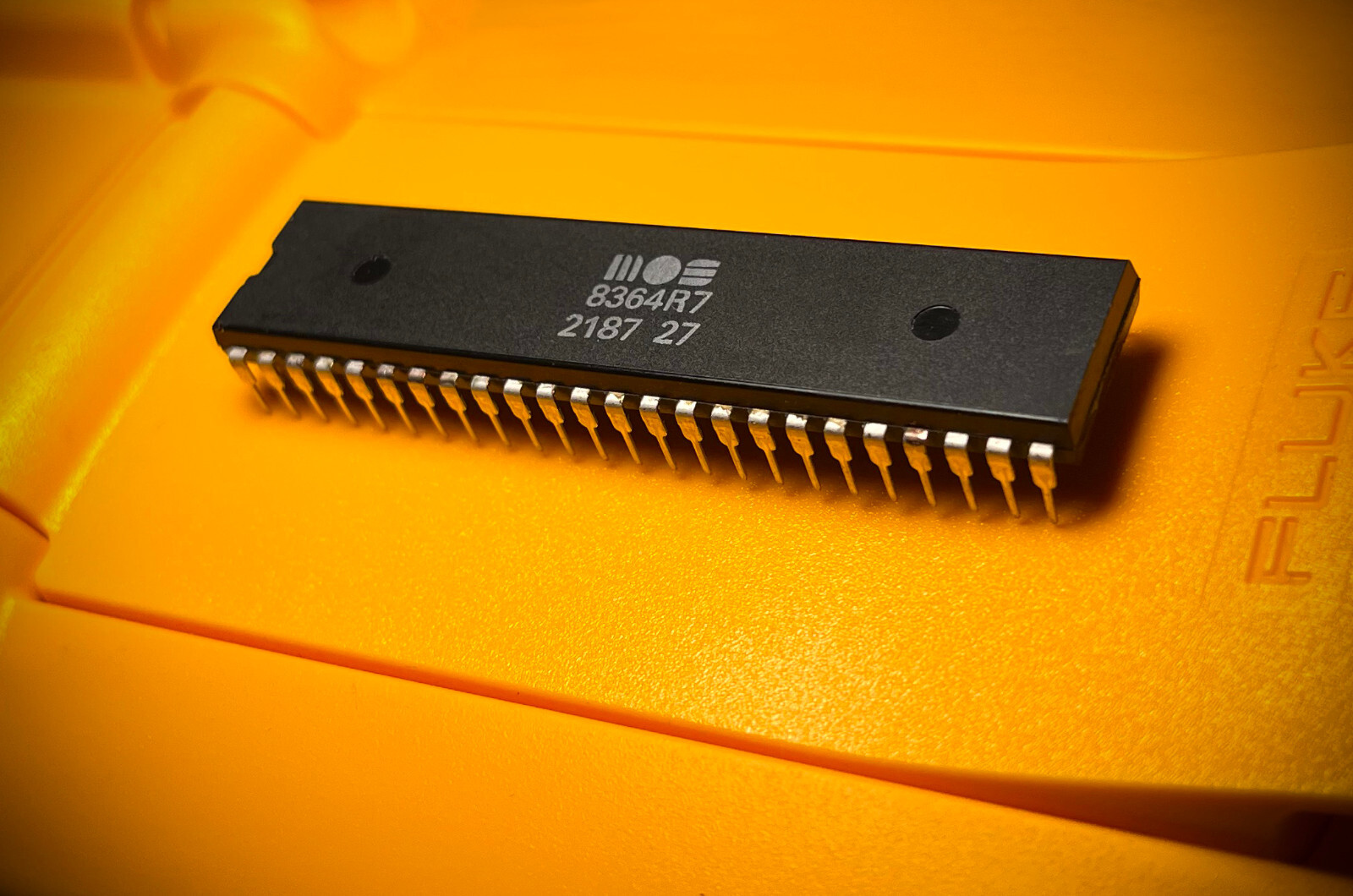 AMIGA A500; A2000 8364R7 PAULA + SOCKET