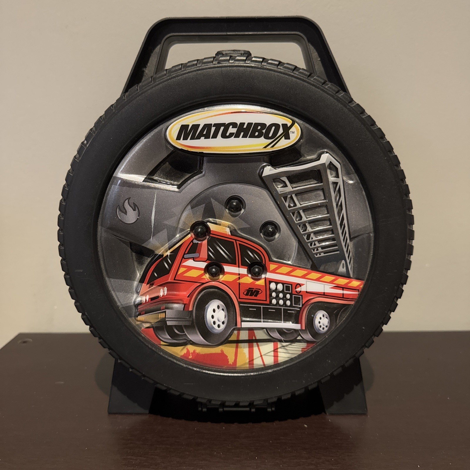 Matchbox Car Carrying Case Holds 30 Vehicles 1:64 Scale Tire Wheel W/ Fire Truck