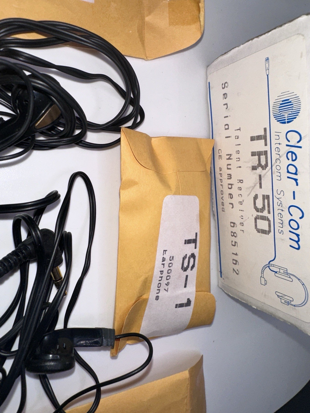 Clear-Com TR-50 Talent Receiver & Ear Pieces 685161