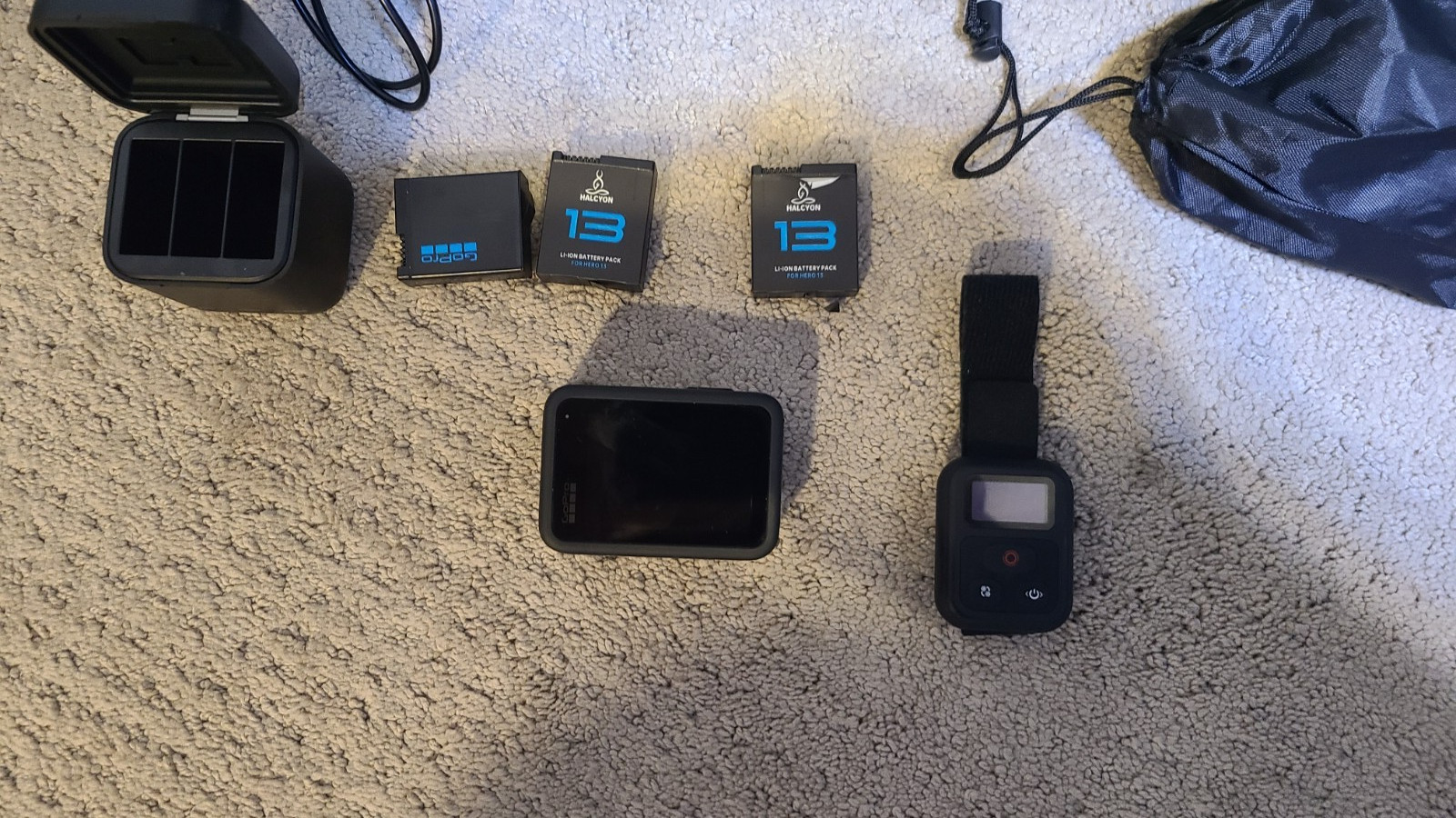 Go Pro Hero 13 Black w/ accessories / 3 batteries