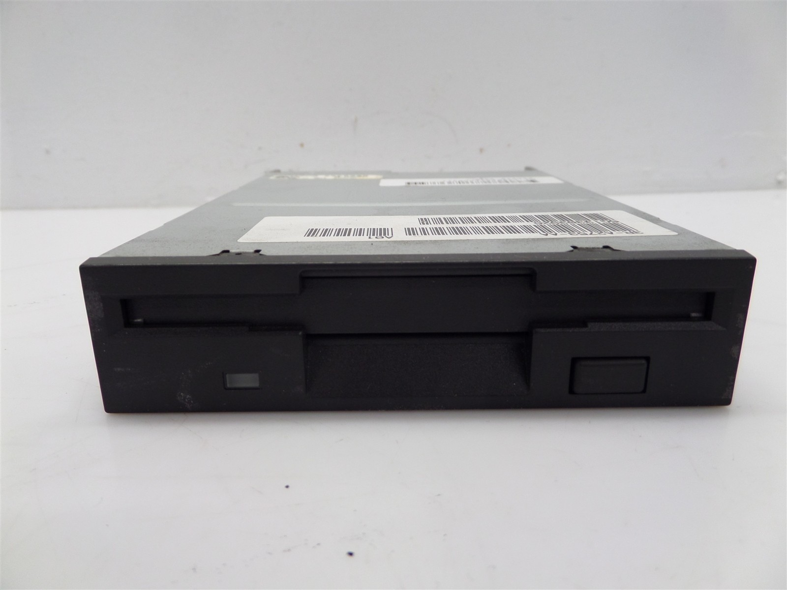 Vintage Teac FD-235HF 3.5" Floppy Disk Drive 193077A1-32 A132-U5