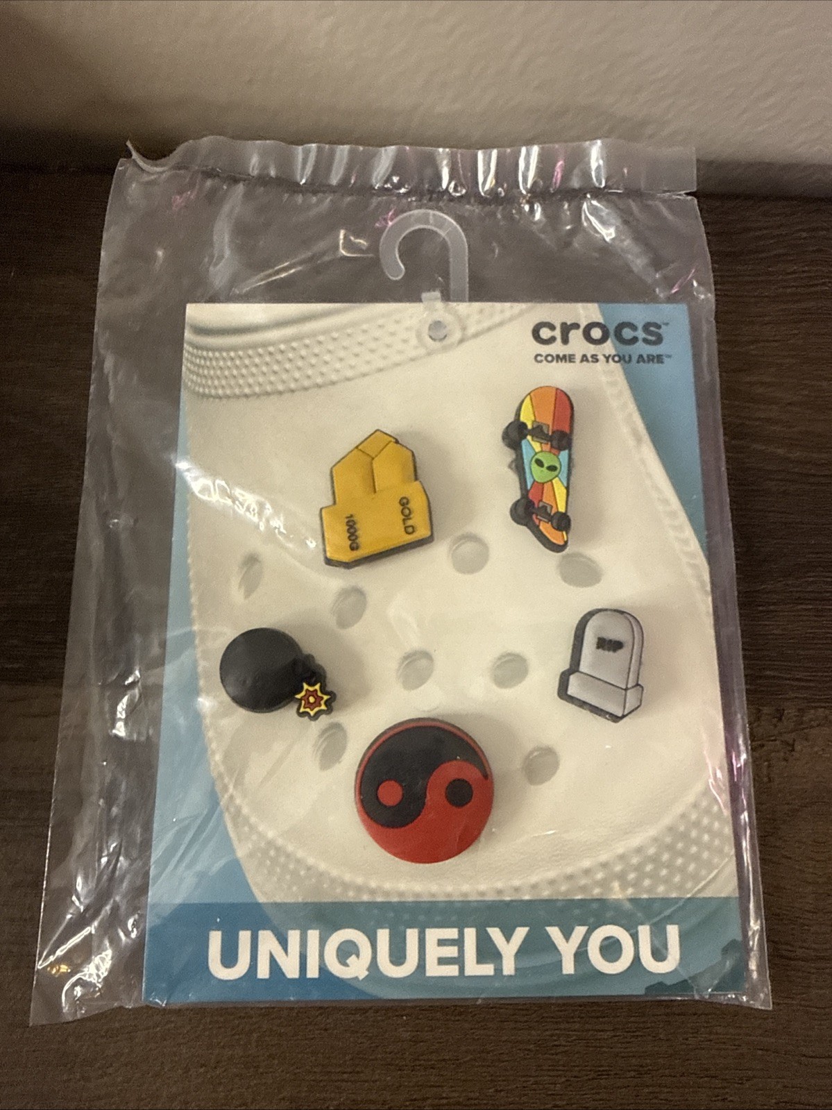 Crocs Charms Jibbitz Boys Mens Sk8r Boi 5 Pack FREE SHIPPING