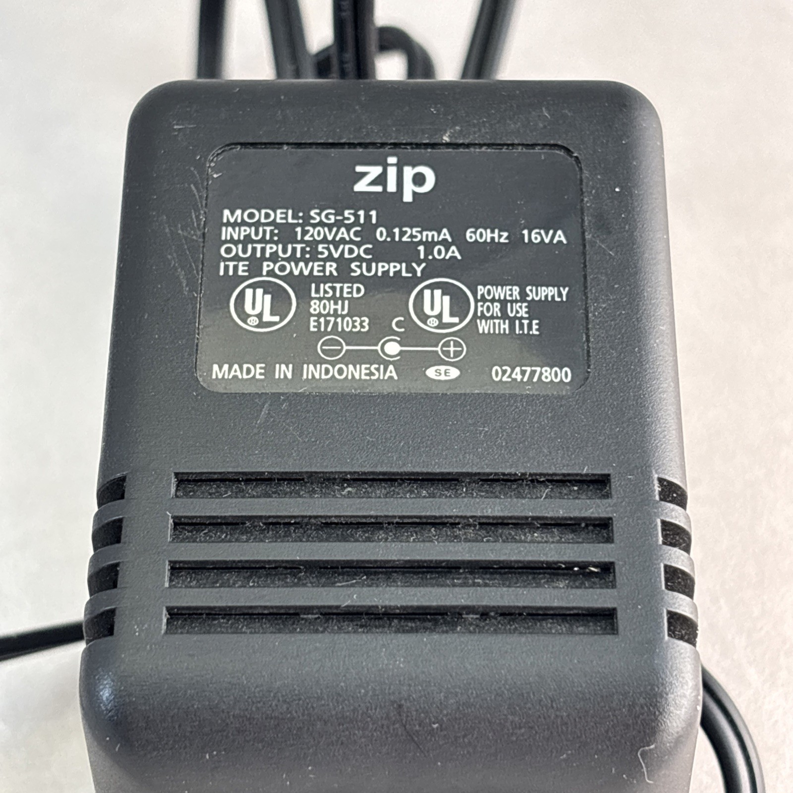 Iomega Zip 100 External Drive Z100P2 100MB PC Compatible Parallel w/discs WORKS