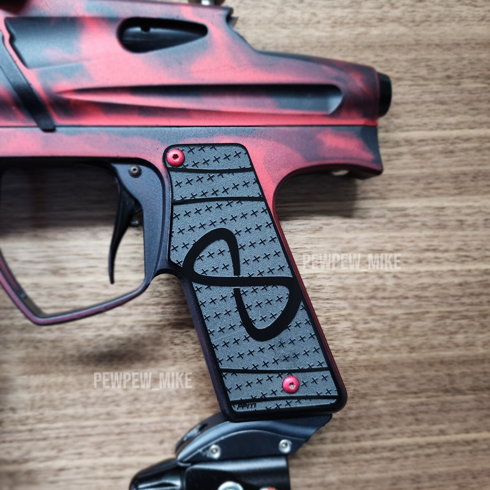 Replacement Infinity Legend - Colored Grip Panels - Paintball 06 Tadao