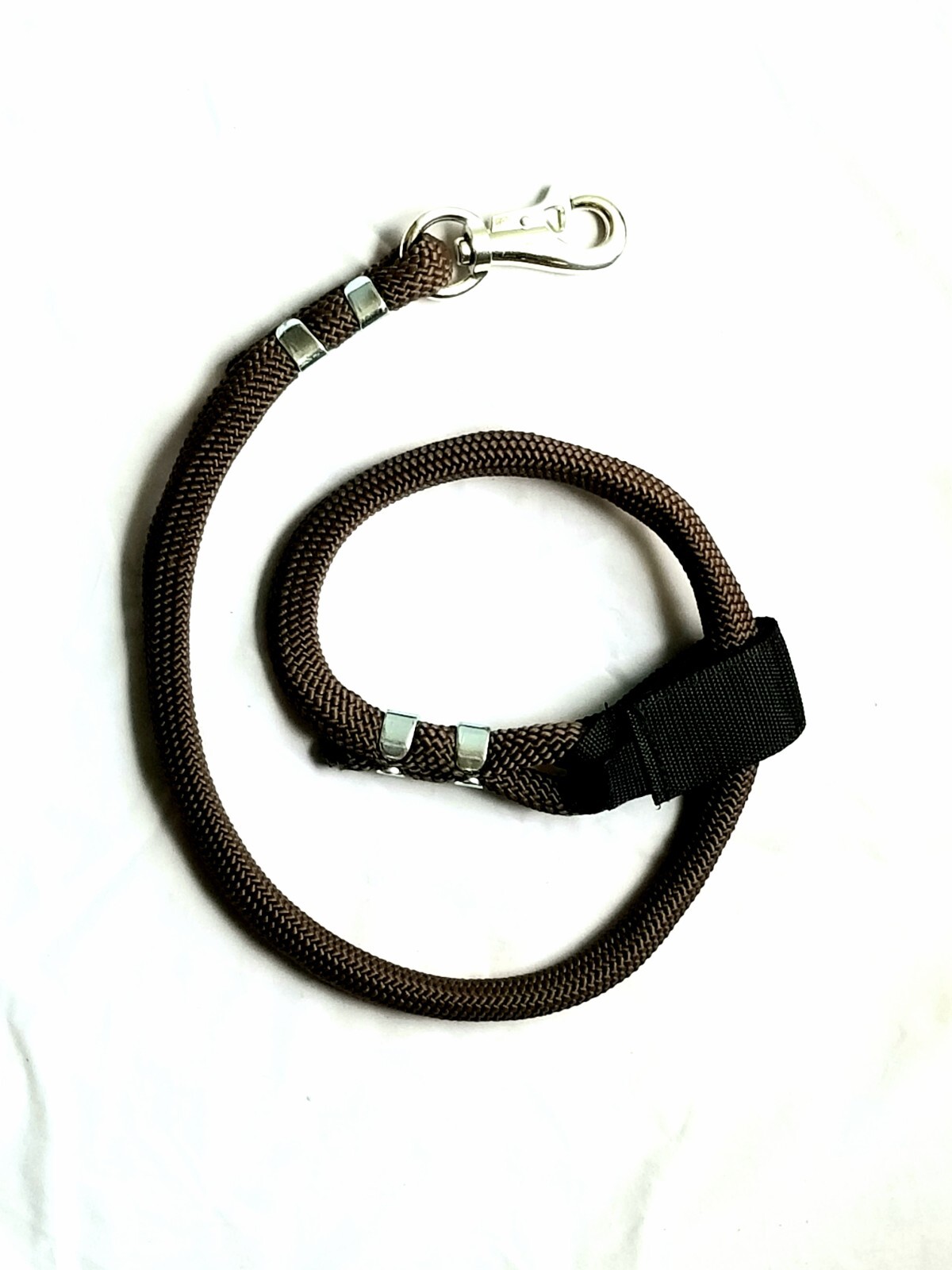 Heavy Duty 6' Bungee Stretch High Tie Lead Rope for Horses, USA Made