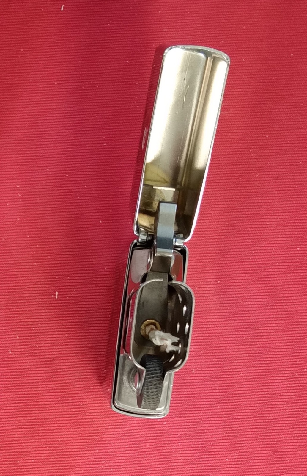 Zippo Lighter "COLONEL JAMES B. BEAM"