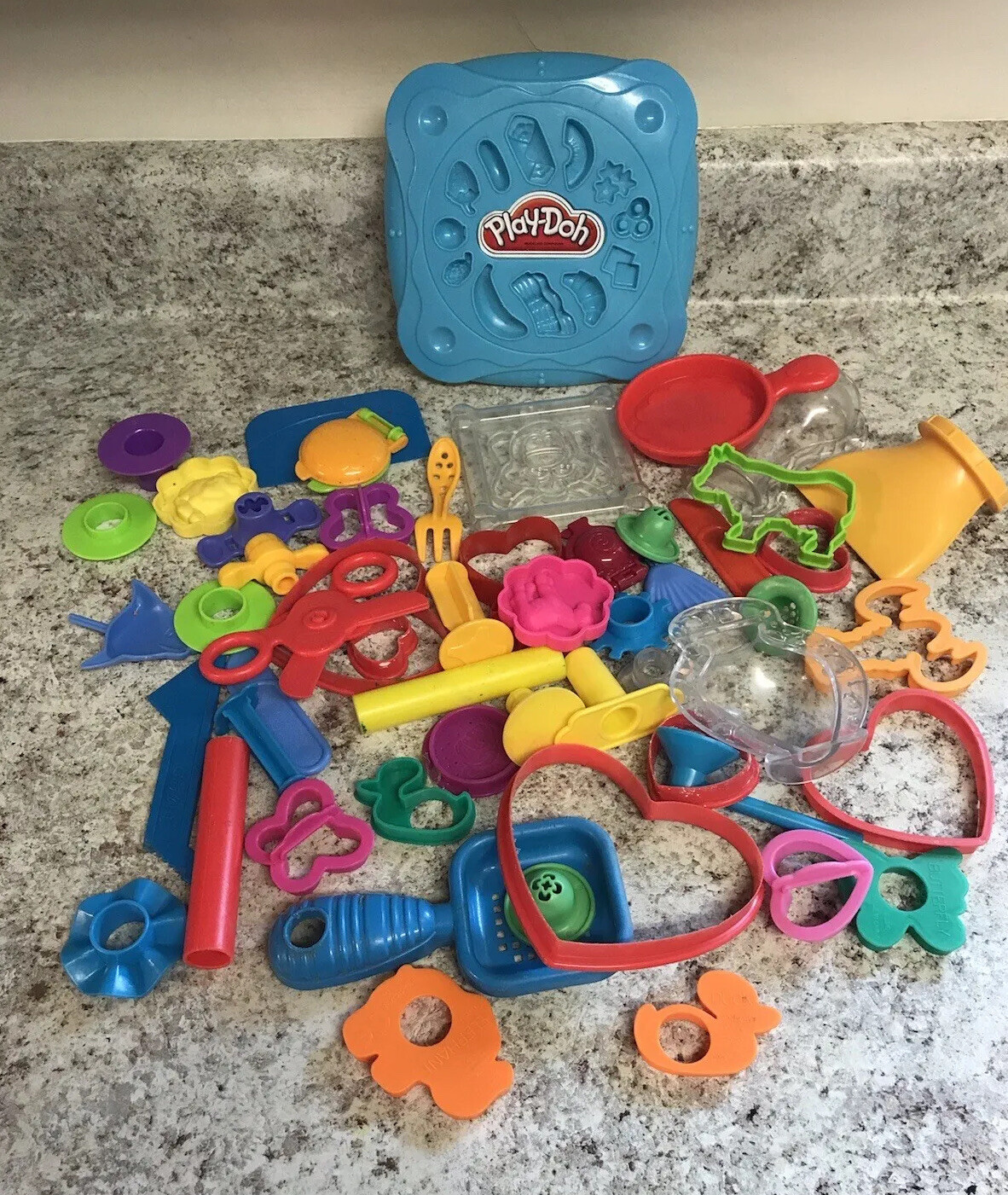 Play Doh 30+ Assorted Accessories Extruder Molds Tools Cutters Rollers Storage