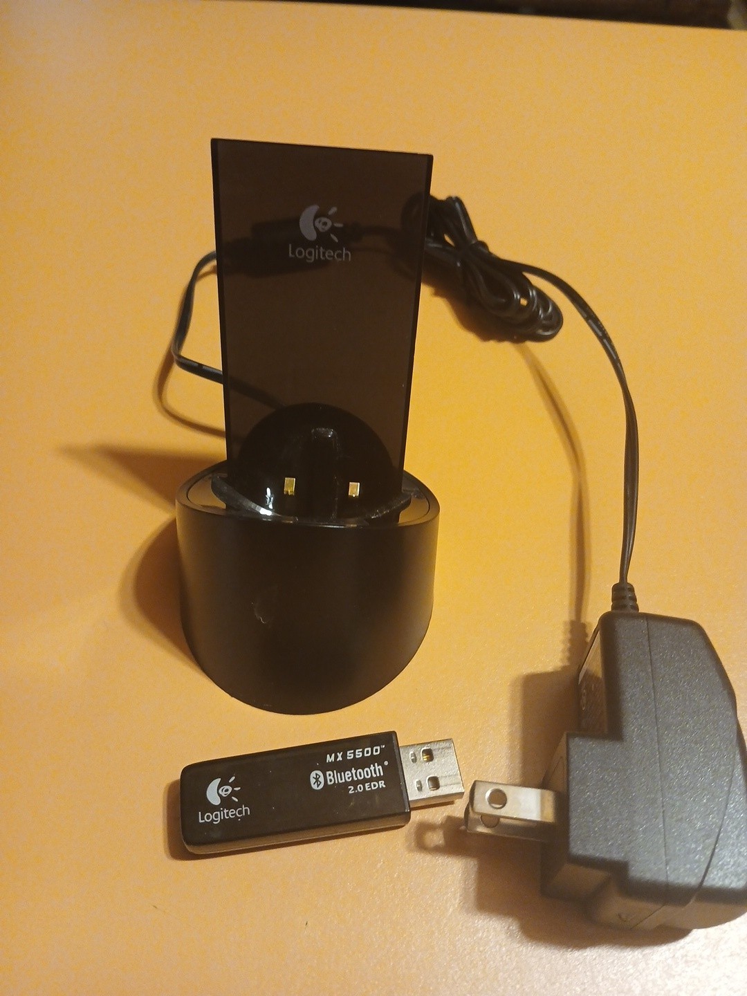 Logitech Mouse Charging Dock L-LN13 And Dongle MX5500 C-UV35 Used Work See Pics