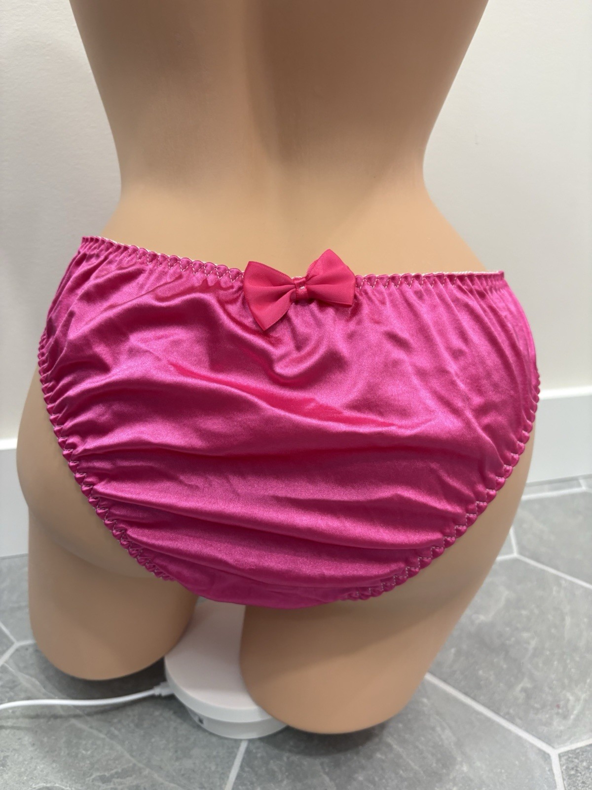 NEW Liquid sissy Satin Pink Silky Hipster Panties X-Large NWOT