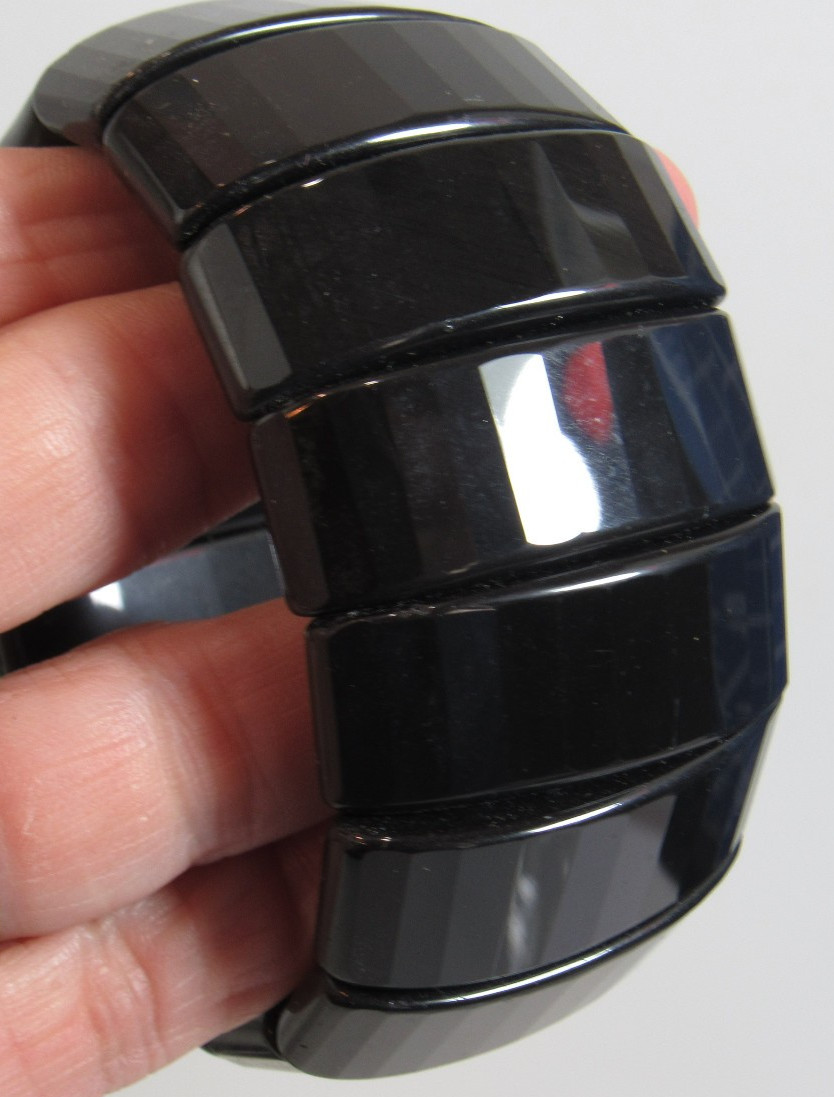 Black Faceted Gemstone Panel Stretch Bracelet 1 1/2"