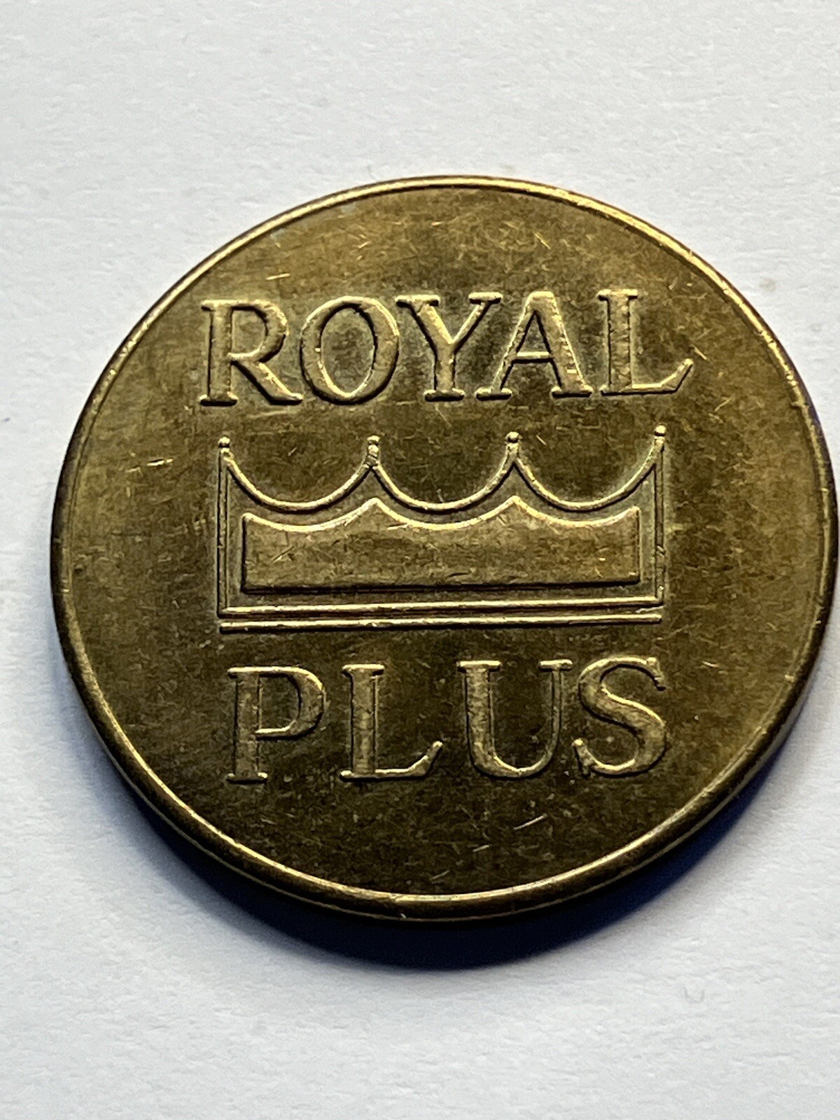 Rare Royal Plus Laundry Token Montreal Quebec #ta1