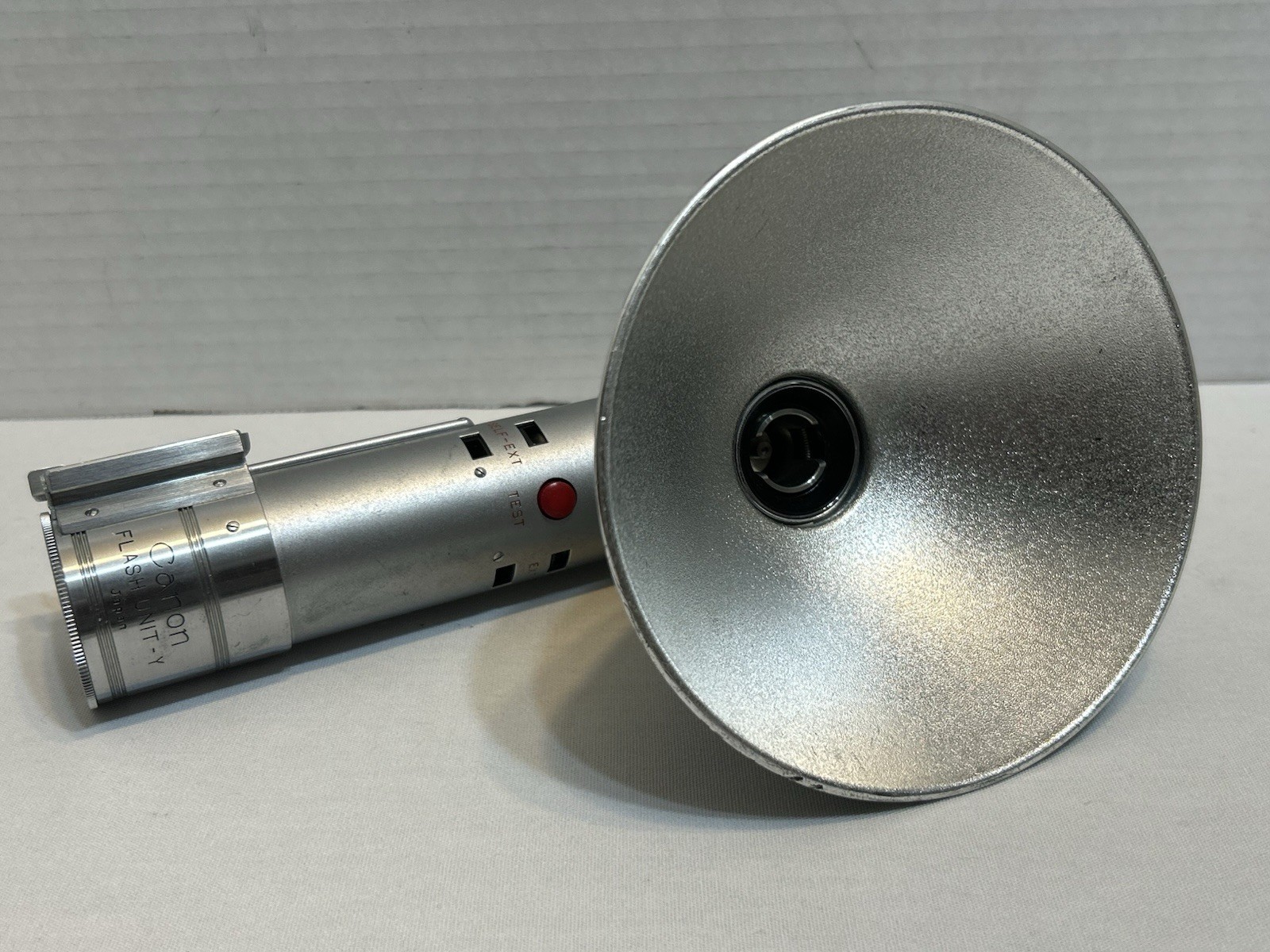 Canon Flash Unit-Y Camera Accessory Micro-SYNC VINTAGE gun Near Mint