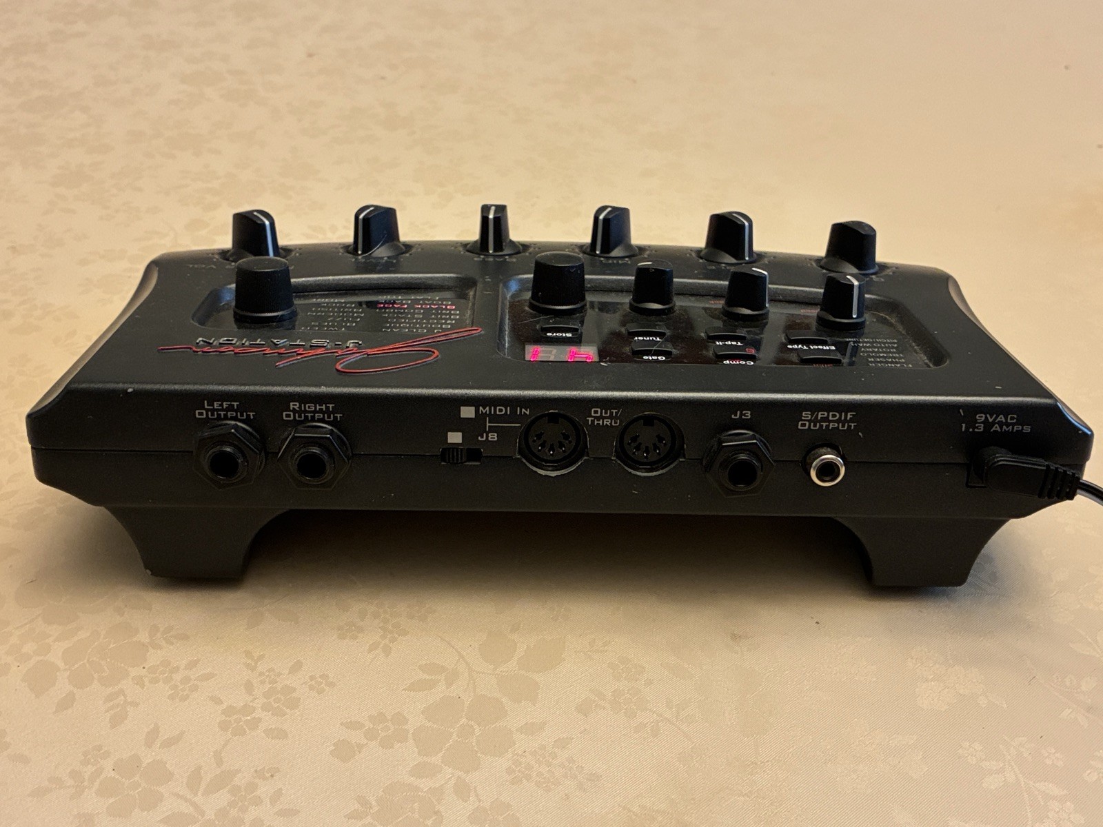 Johnson J-Station Guitar & Bass Amp Modeler Multi-Effects Processor w/ PSU