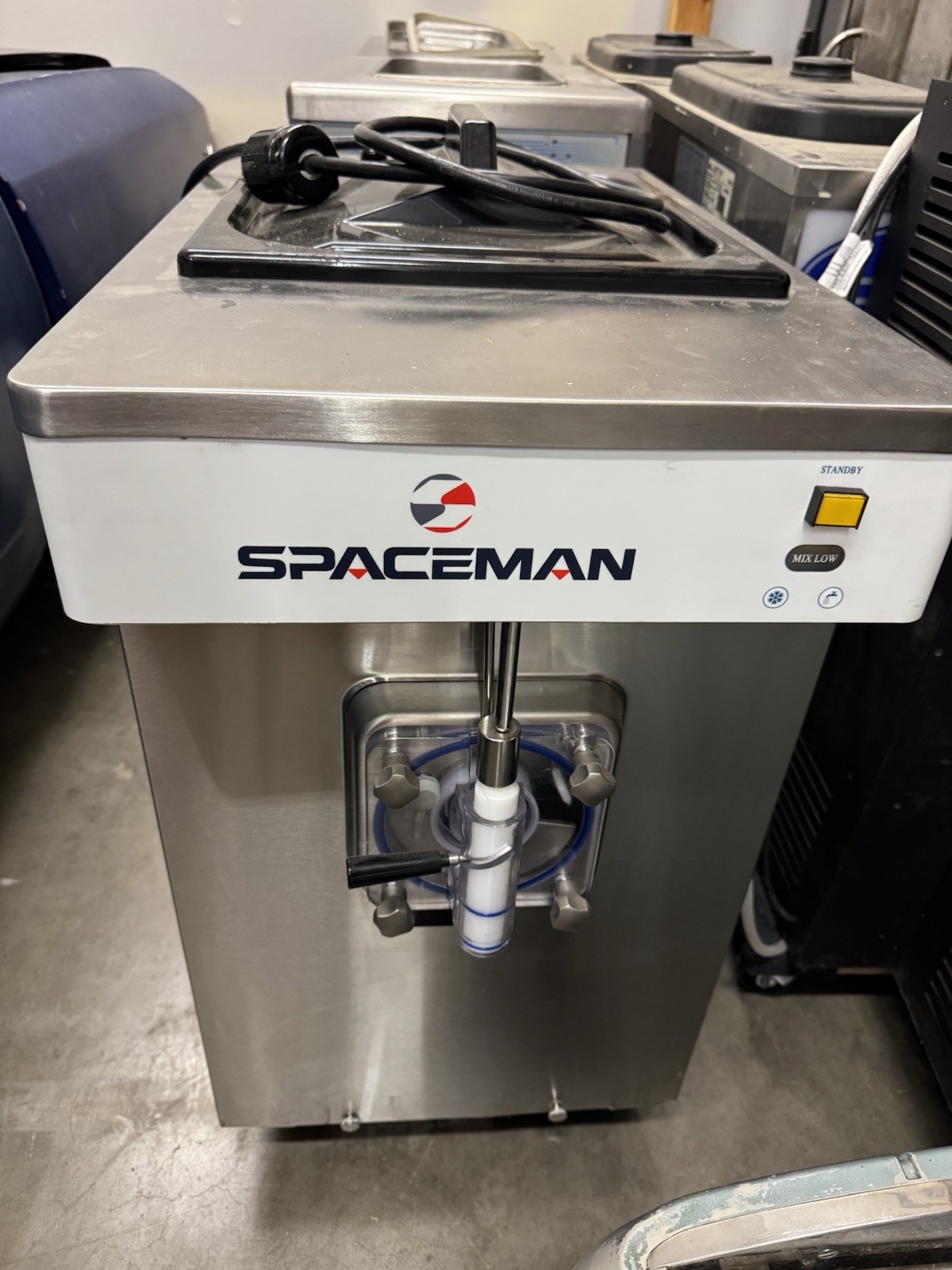 Spaceman Space Man Uncarbonated Frozen Beverage Machine