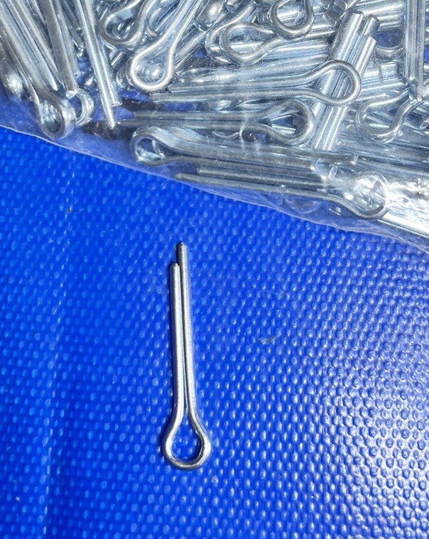 NEW    1/4X1-1/2 COTTER PIN EXTENDED PRONG STEEL ZINC PLATED (10)  1/4" x 1-1/2"