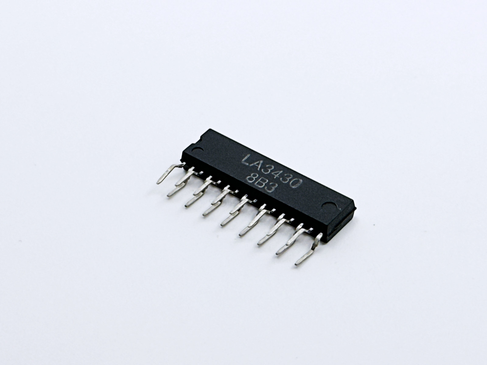 3PCS LA3430 Sanyo PLL FM MPX Stereo Demodulator ZIP-16