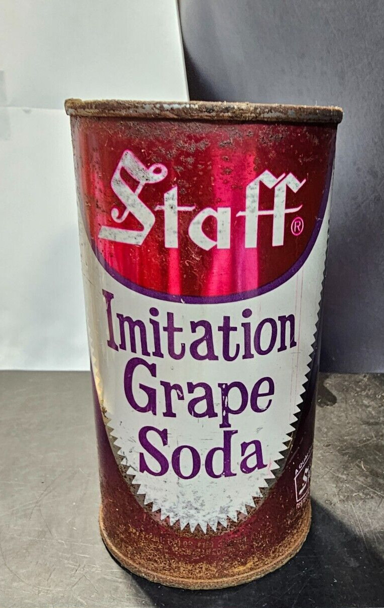 STAFF GRAPE IMITATION SODA CAN - 12 FL., OZ., - FLAT TOP JERICHO, NEW YORK