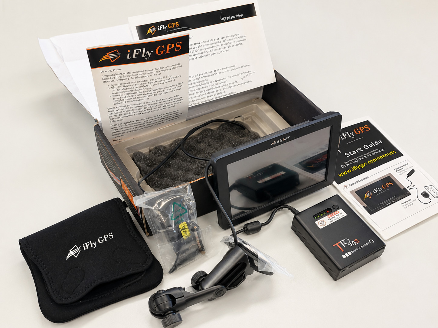 AVIATION GPS  - Adventure Pilot iFly 720 Aviation GPS New In Box w/ Aux Batt
