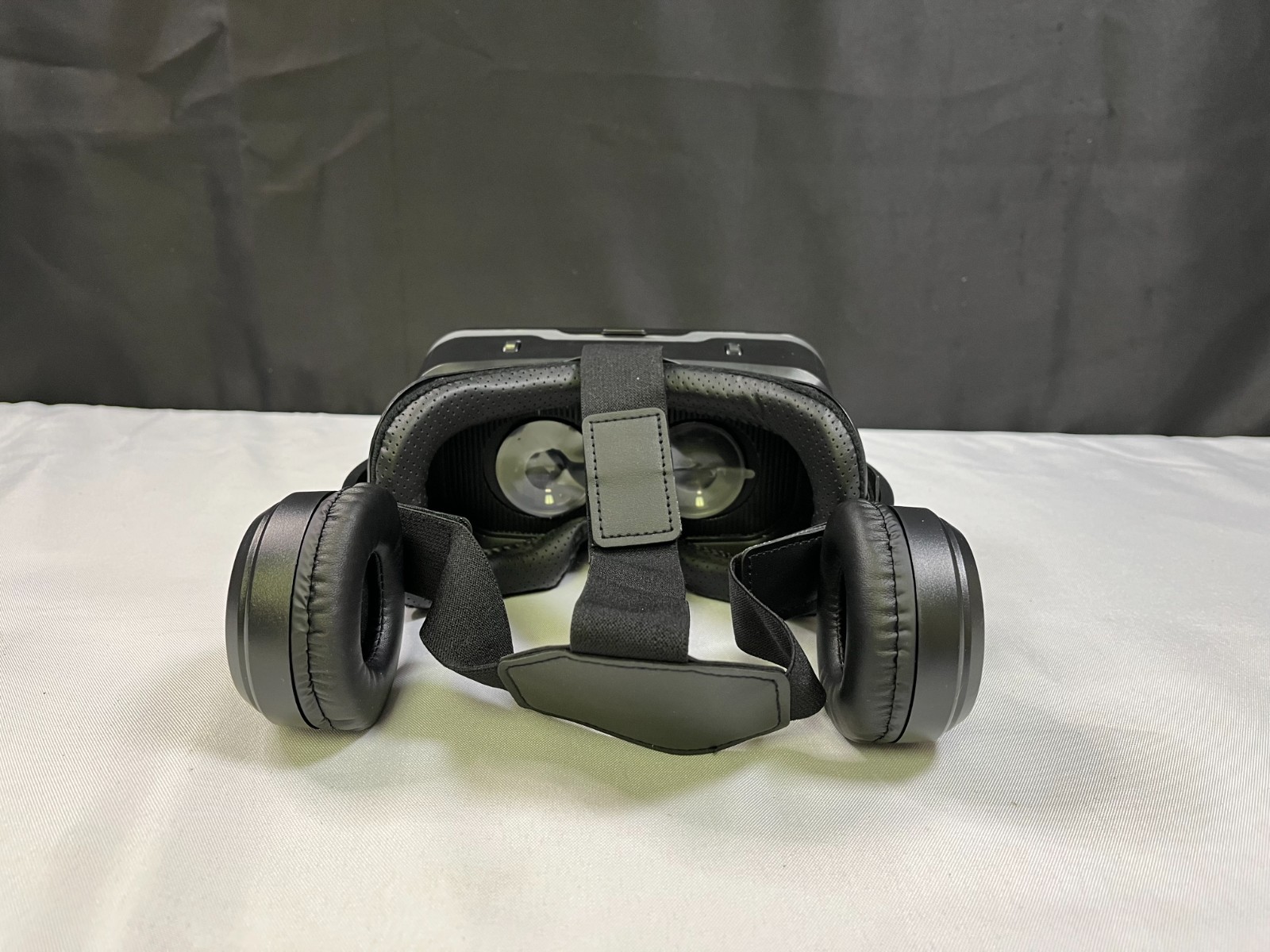 Pansonite Black 3D Glasses Virtual Reality Headset With Remote Controller