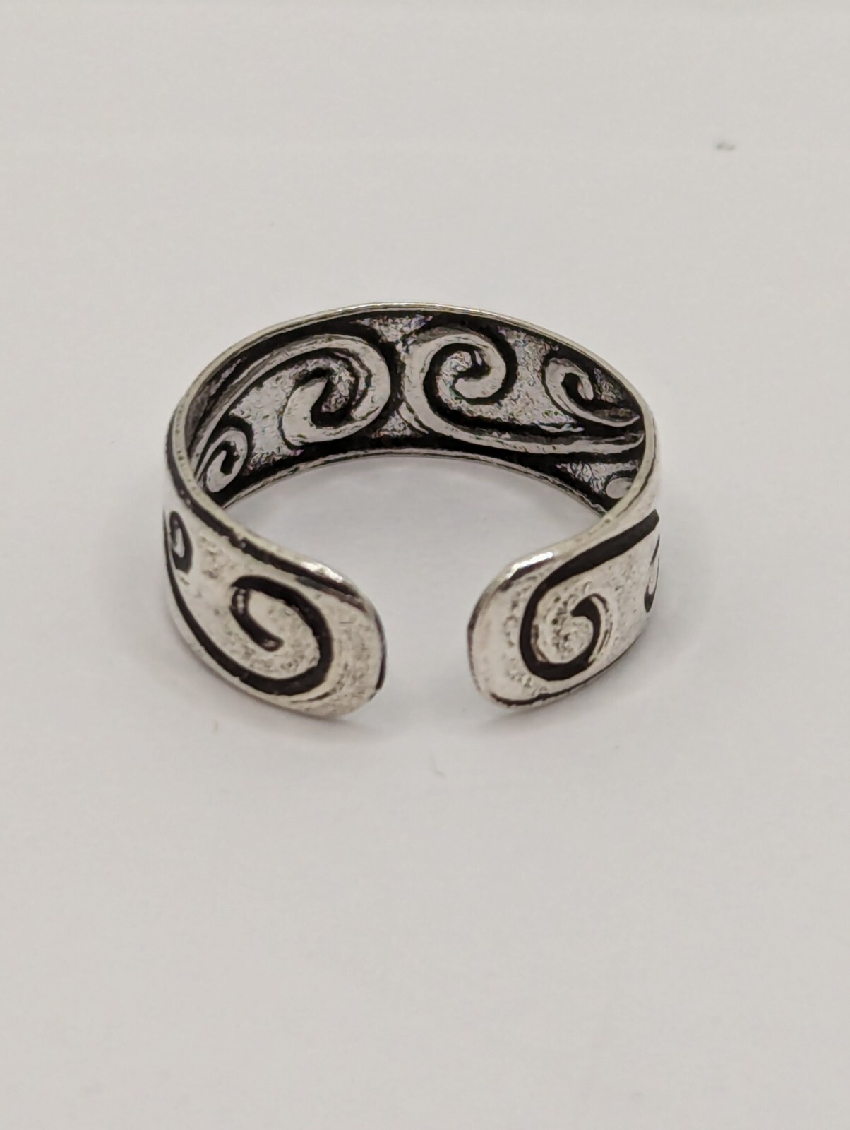 Sterling Silver Toe Ring. Whimsical Swirls Design. Adjustable Size. 925 Silver