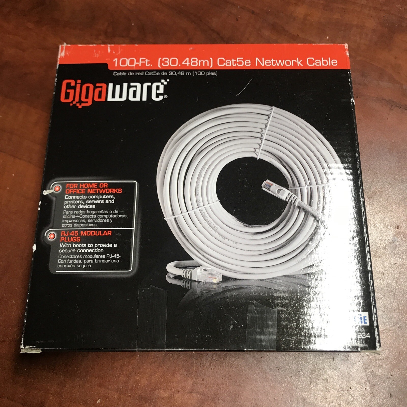 Gigaware 100-Ft (30.48m) Cat5E Network Cable 278-834 New Sealed Package